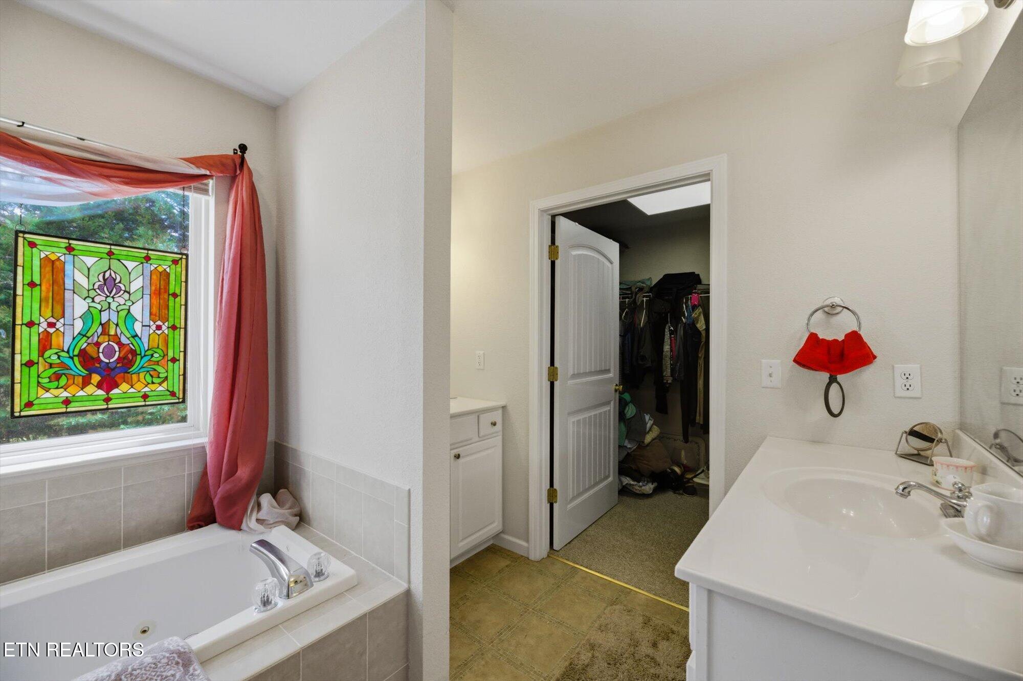 145 Cold Creek Road Madisonville TN 37354