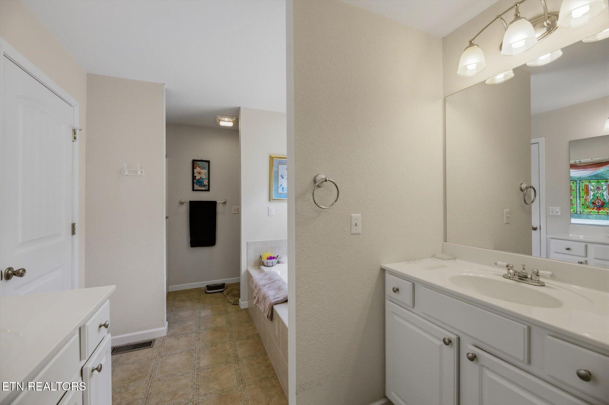 145 Cold Creek Road Madisonville TN 37354