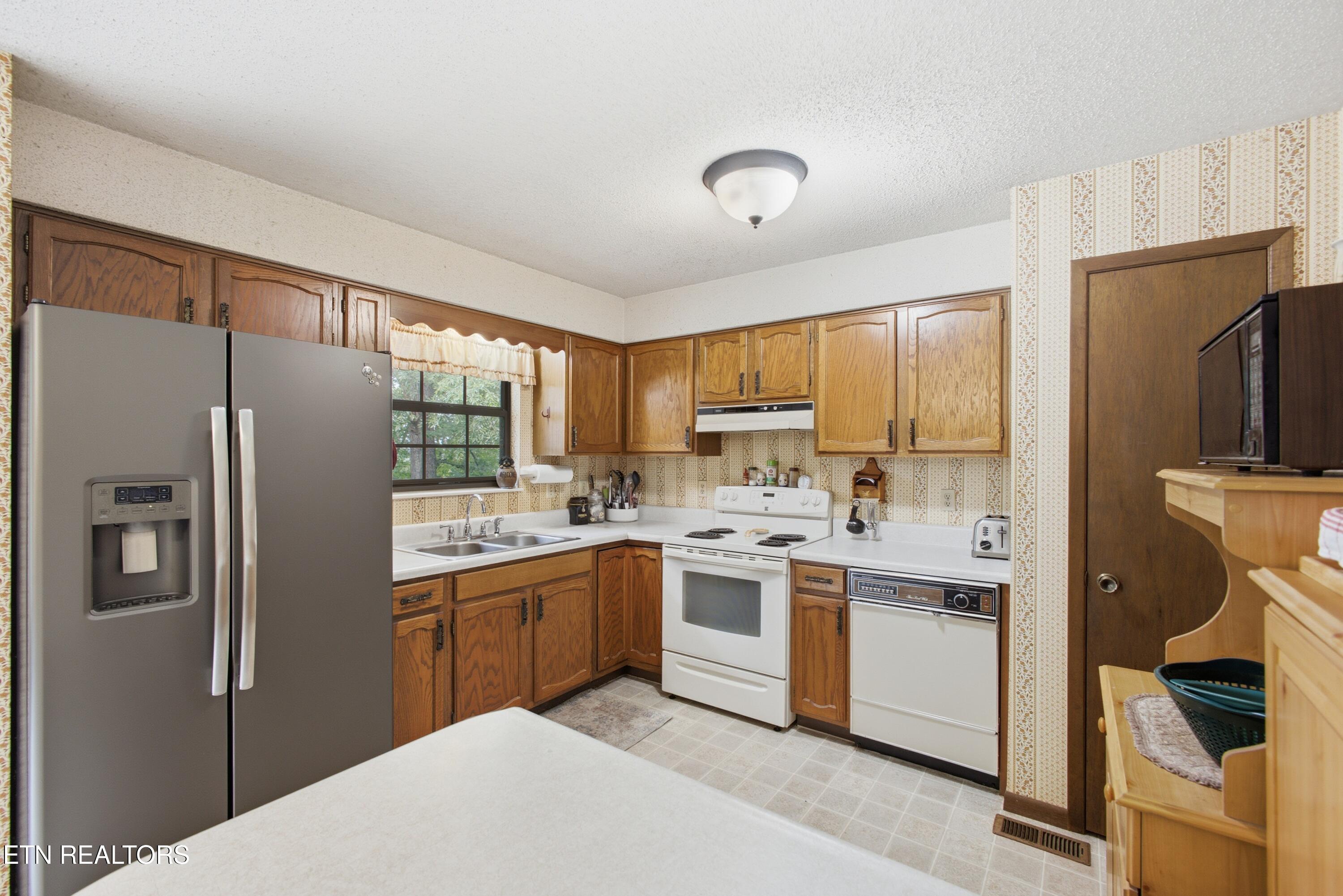 145 Green Hill Drive Vonore TN 37885