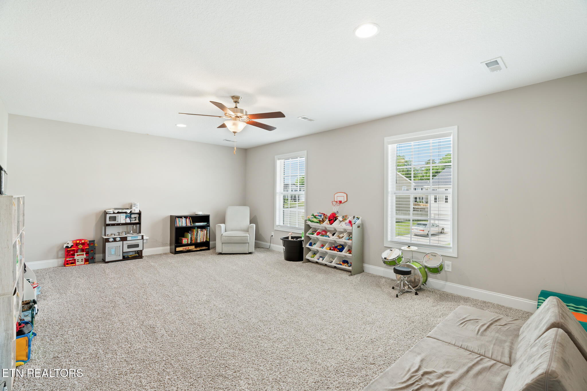 5930 Honeycrisp Road Knoxville TN 37931