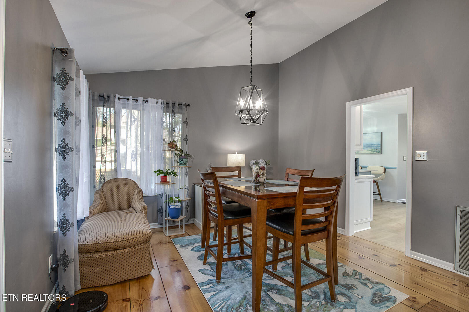 1313 Cherry Tree Lane Knoxville TN 37919