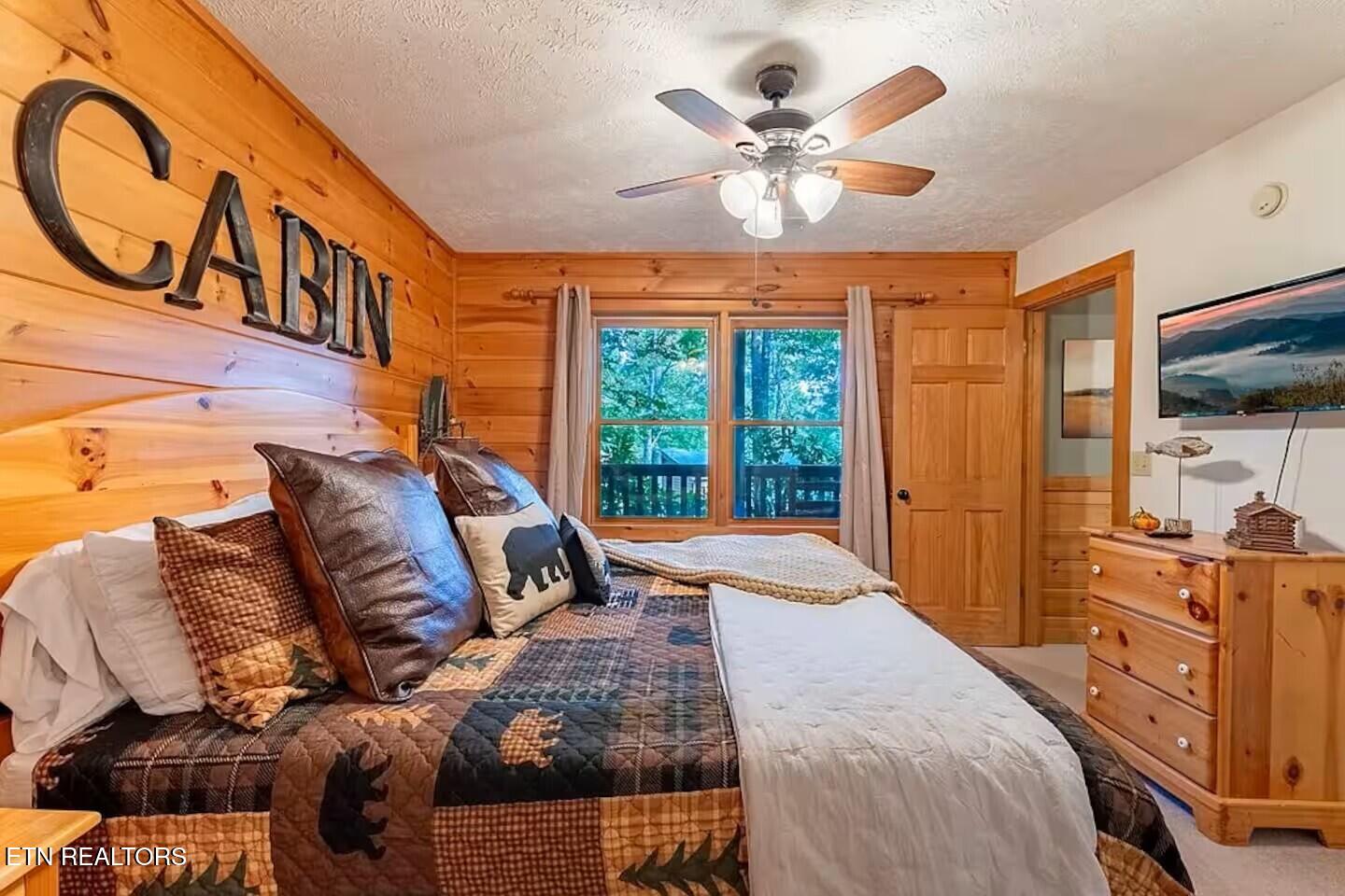 749 Yona Trail Way Gatlinburg TN 37738