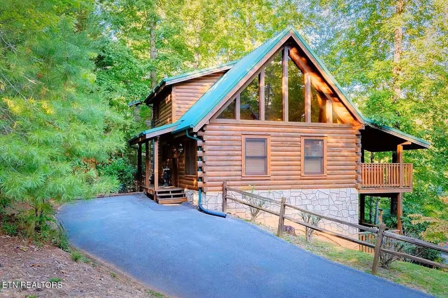 749 Yona Trail Way Gatlinburg TN 37738