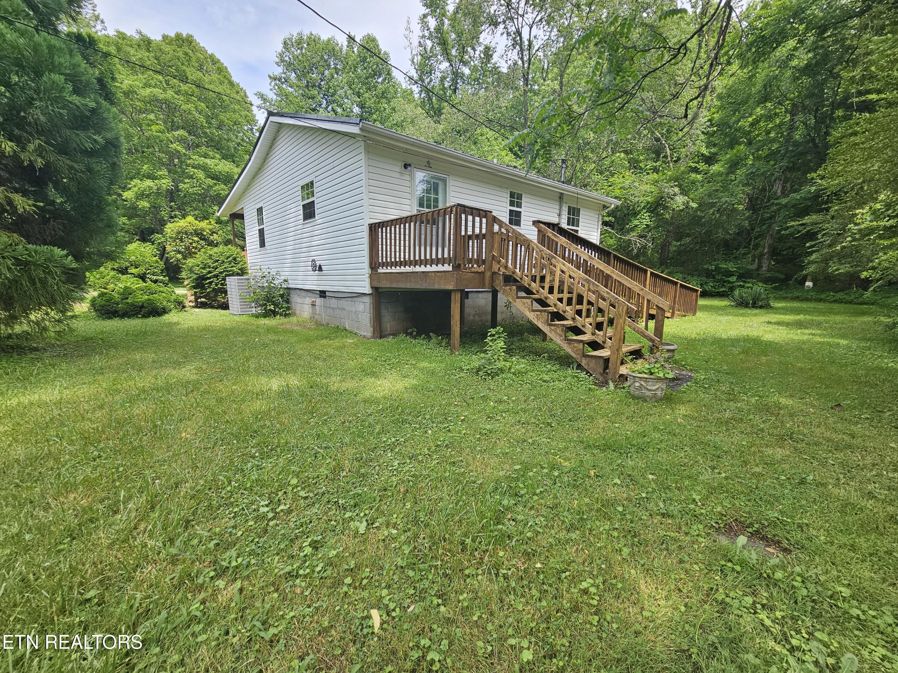 220 Willis Lane Clairfield TN 37715