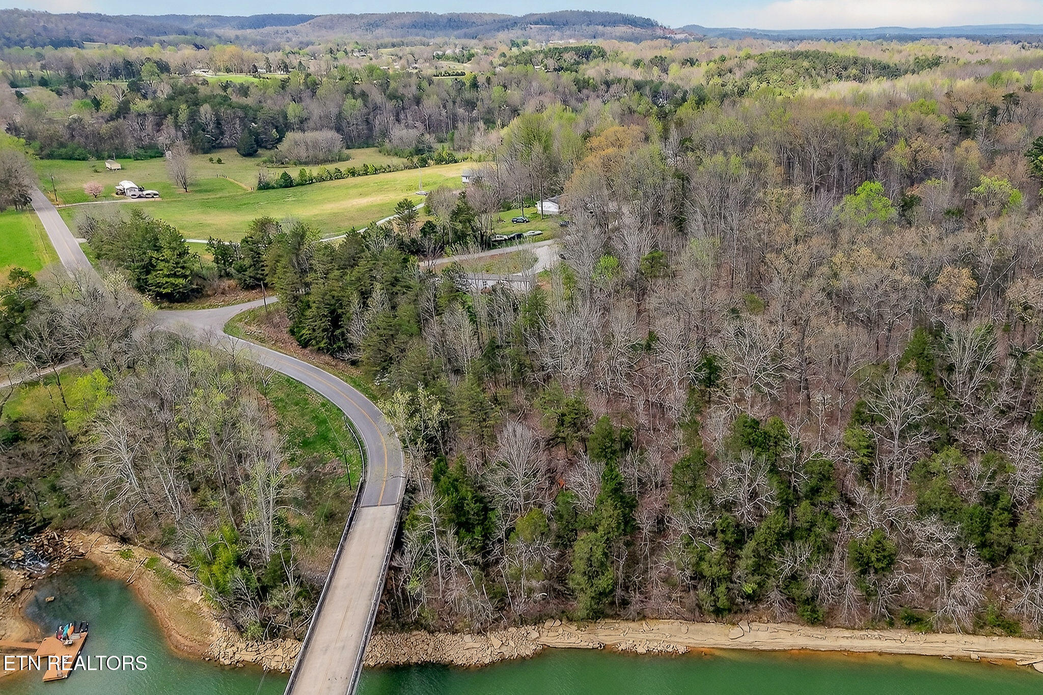 1237 Ridge Road Quebeck TN 38579