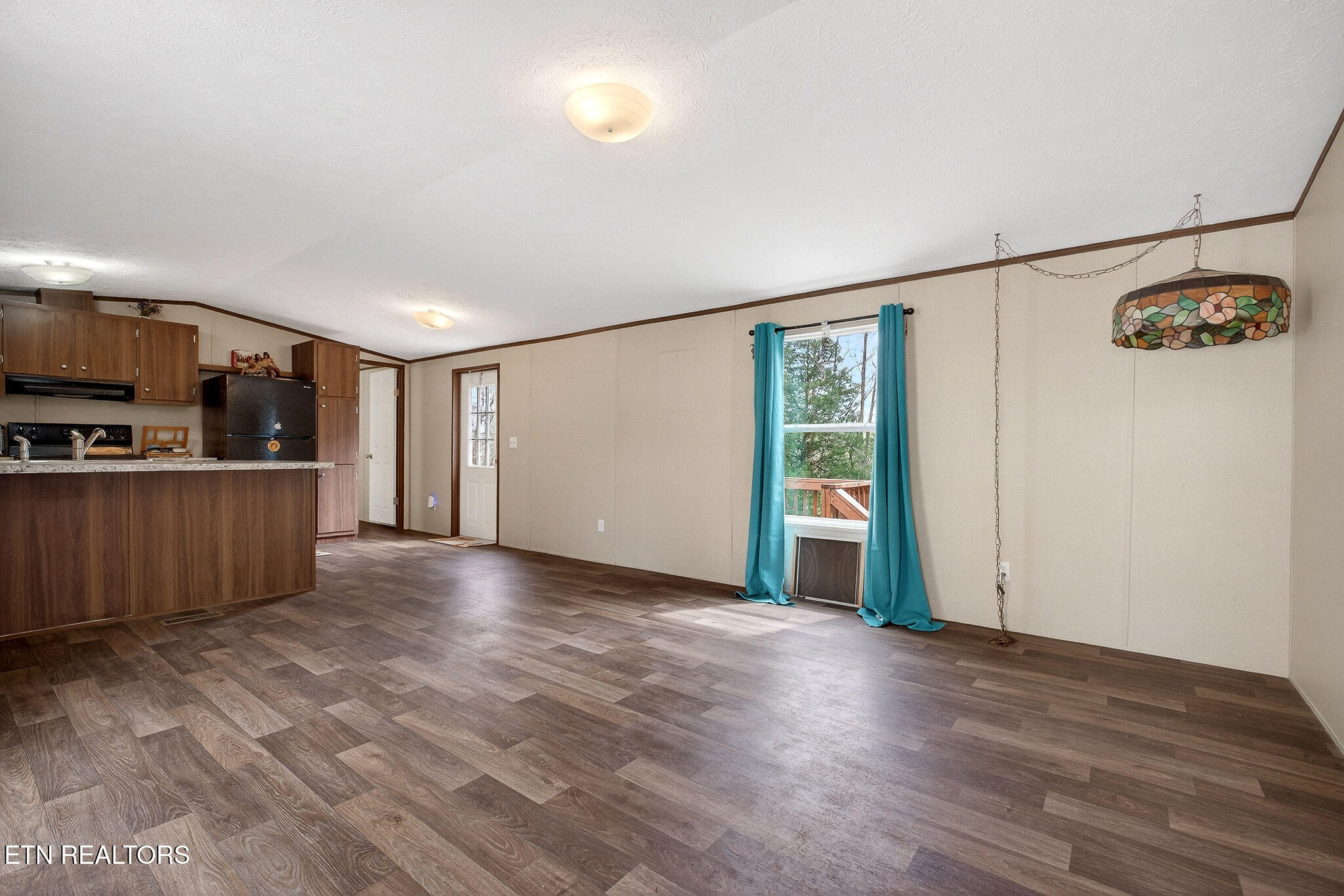 1237 Ridge Road Quebeck TN 38579