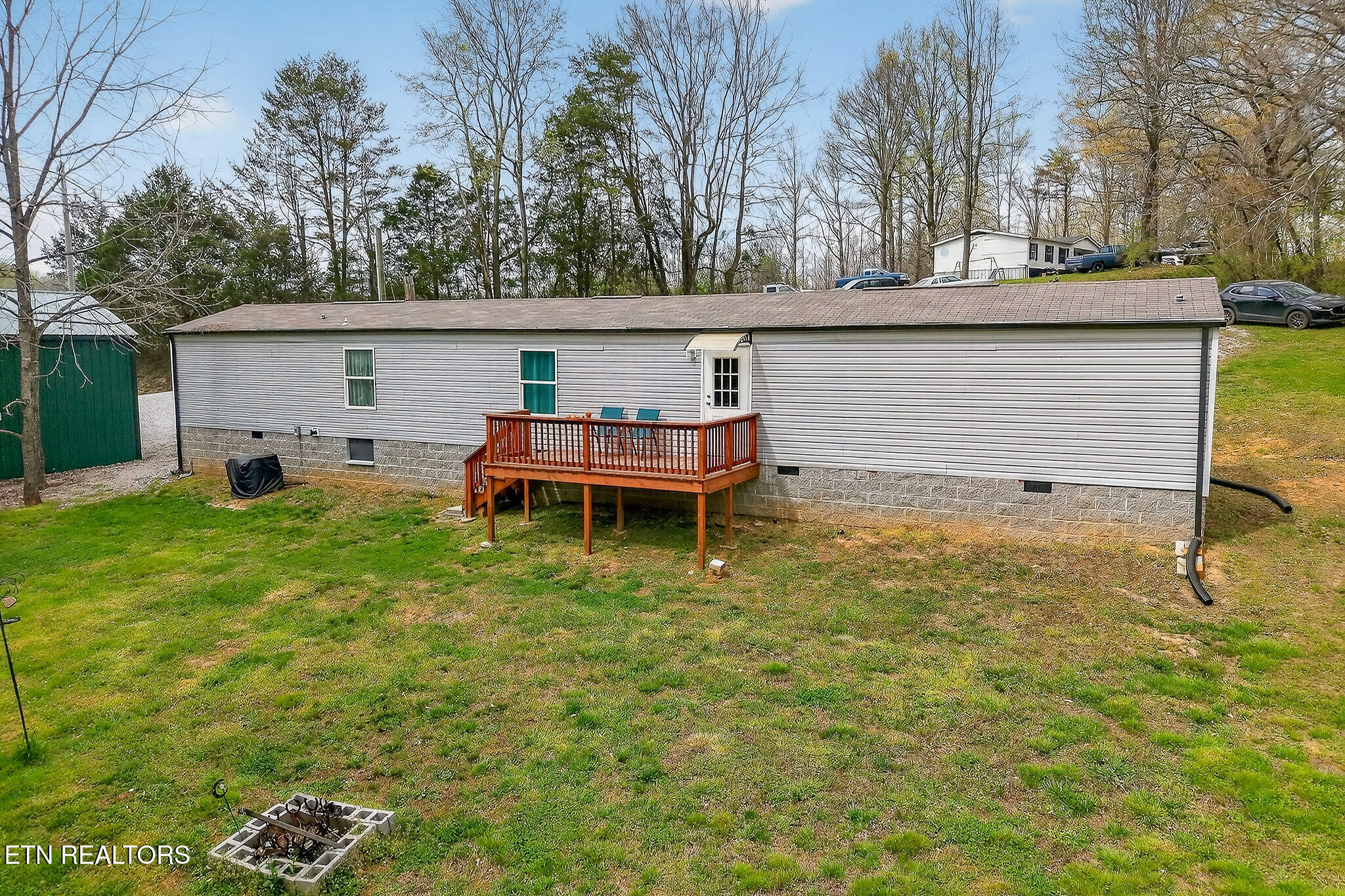 1237 Ridge Road Quebeck TN 38579