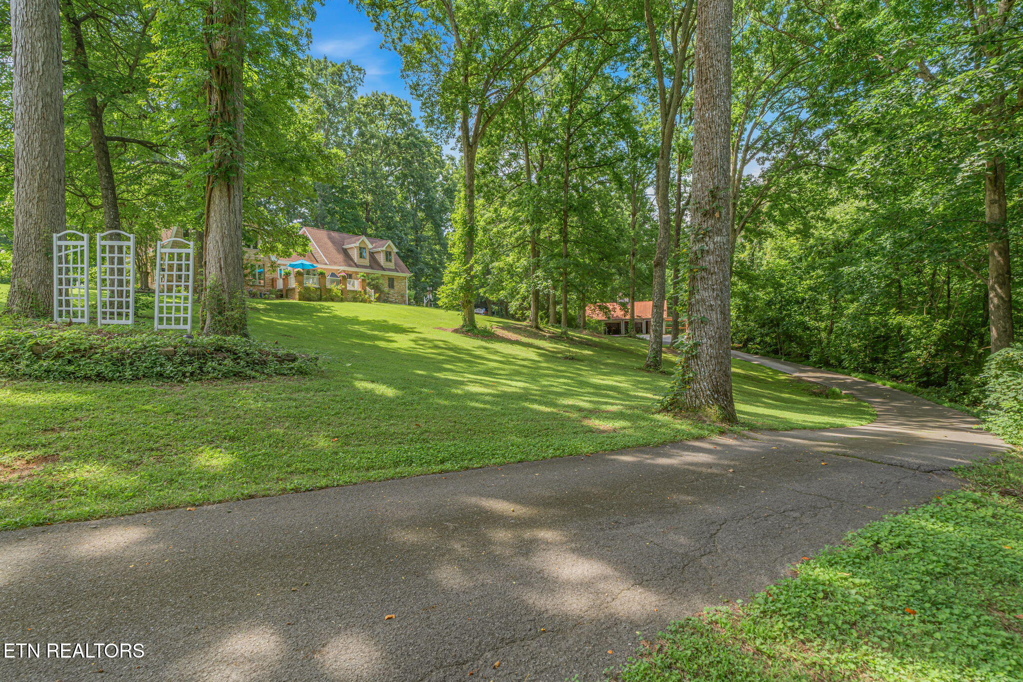 8708 Pedigo Ridge Way Powell TN 37849