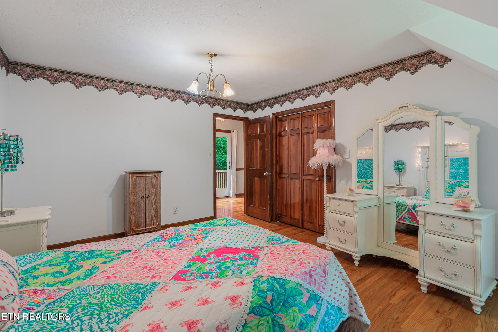 8708 Pedigo Ridge Way Powell TN 37849