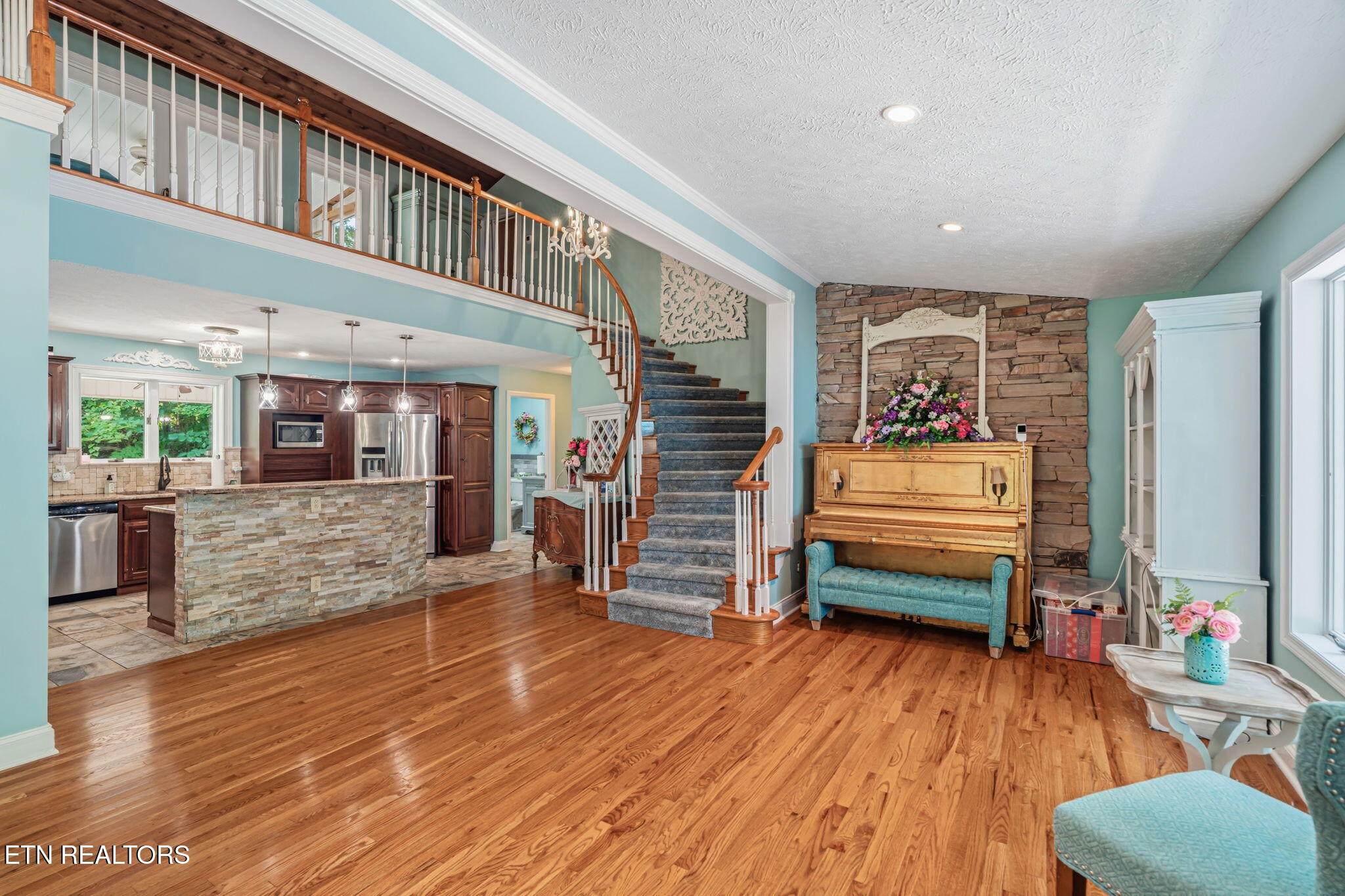 8708 Pedigo Ridge Way Powell TN 37849