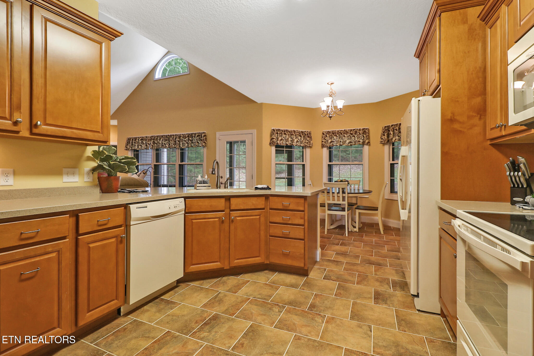58 Brummel Lane Crossville TN 38558