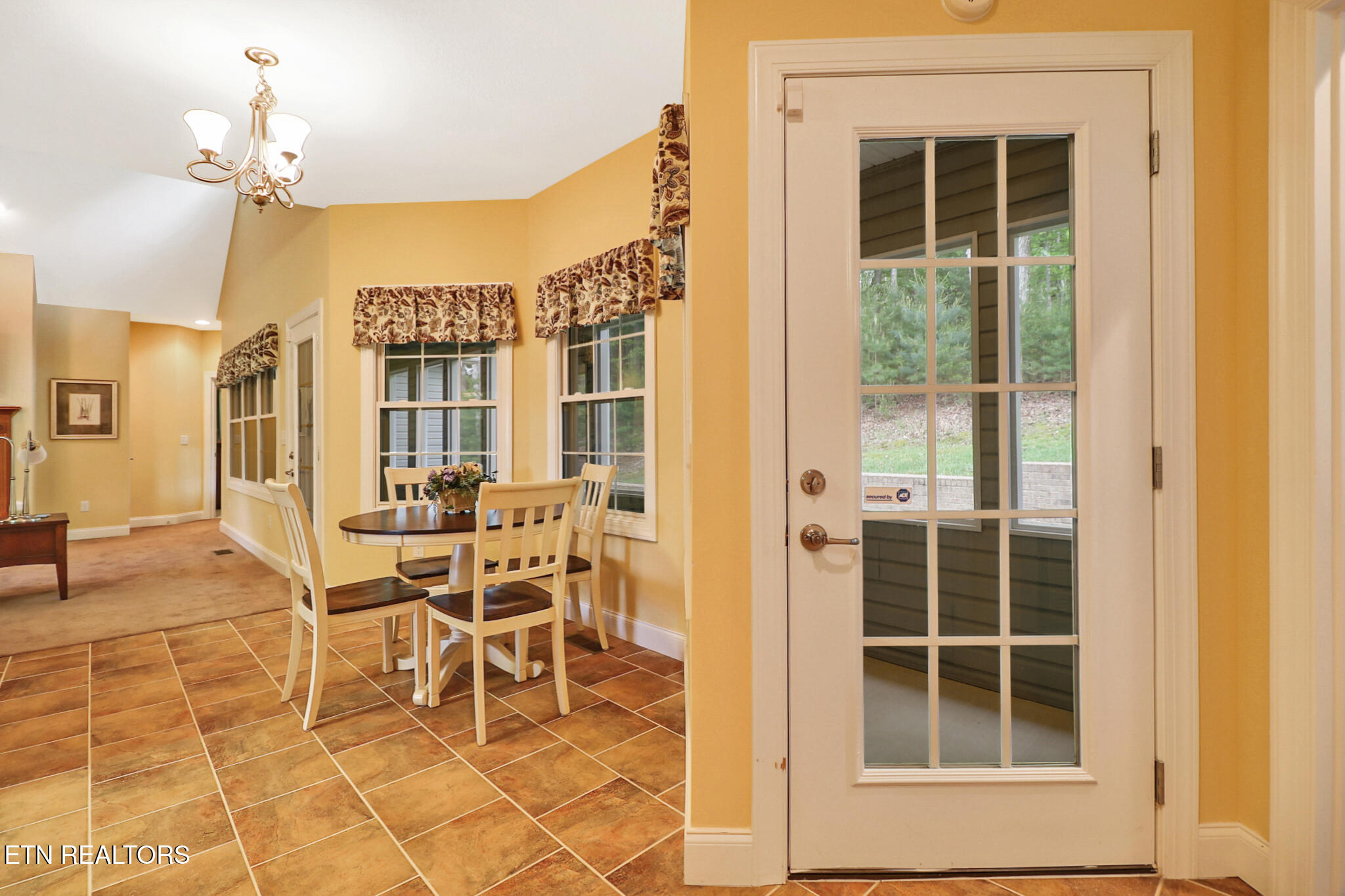 58 Brummel Lane Crossville TN 38558
