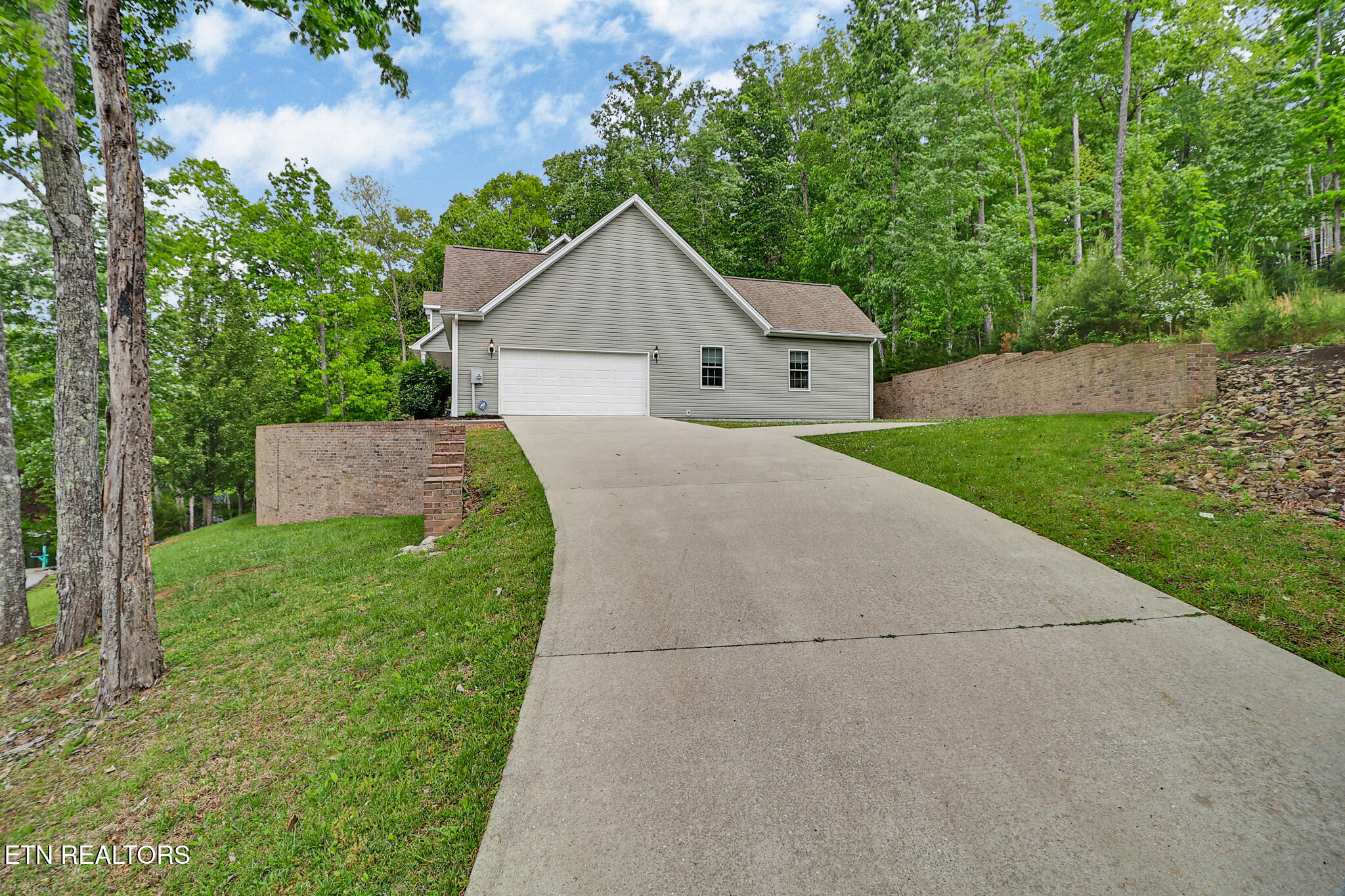 58 Brummel Lane Crossville TN 38558