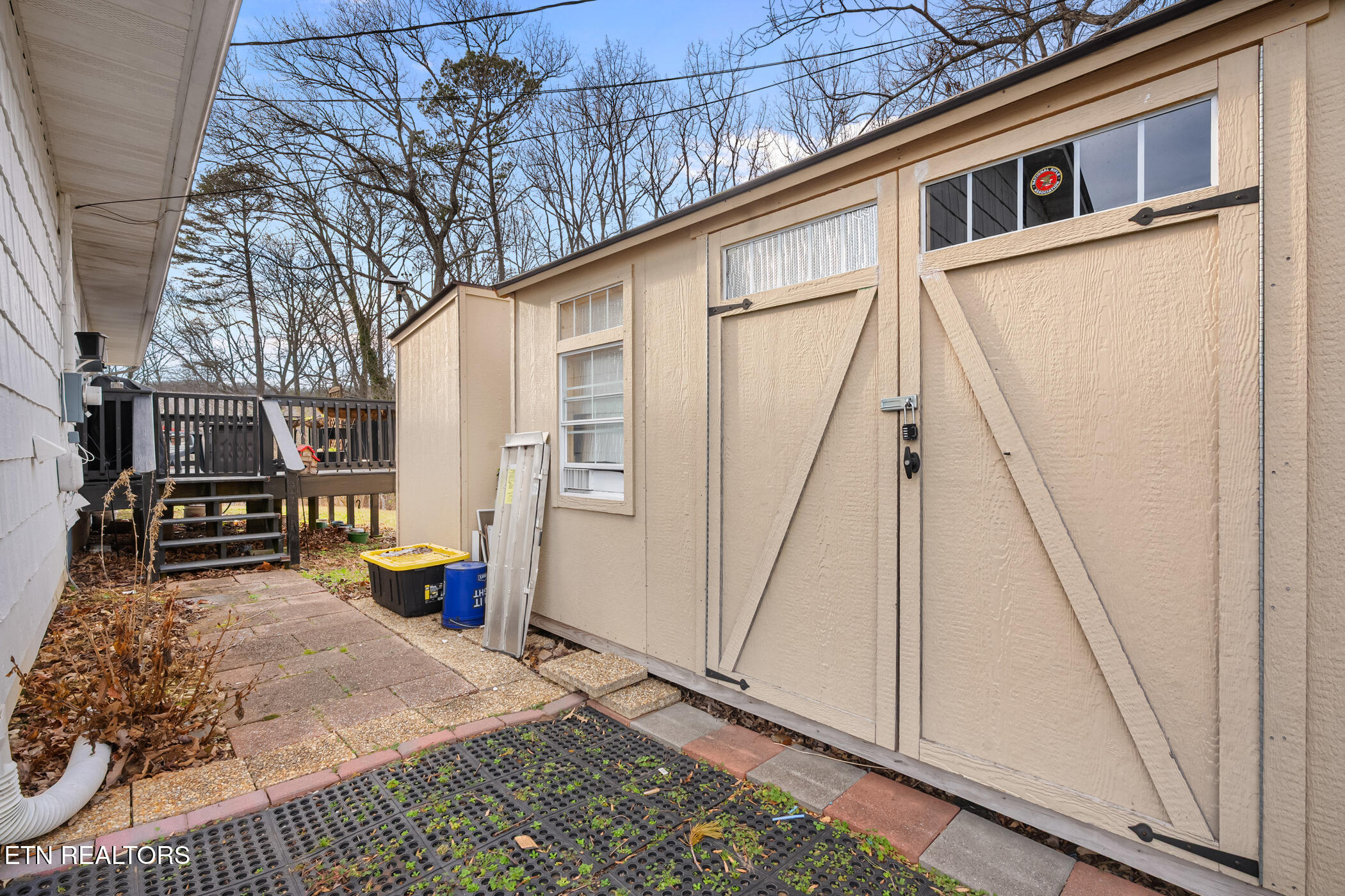 121 Rosemont Lane Harriman TN 37748