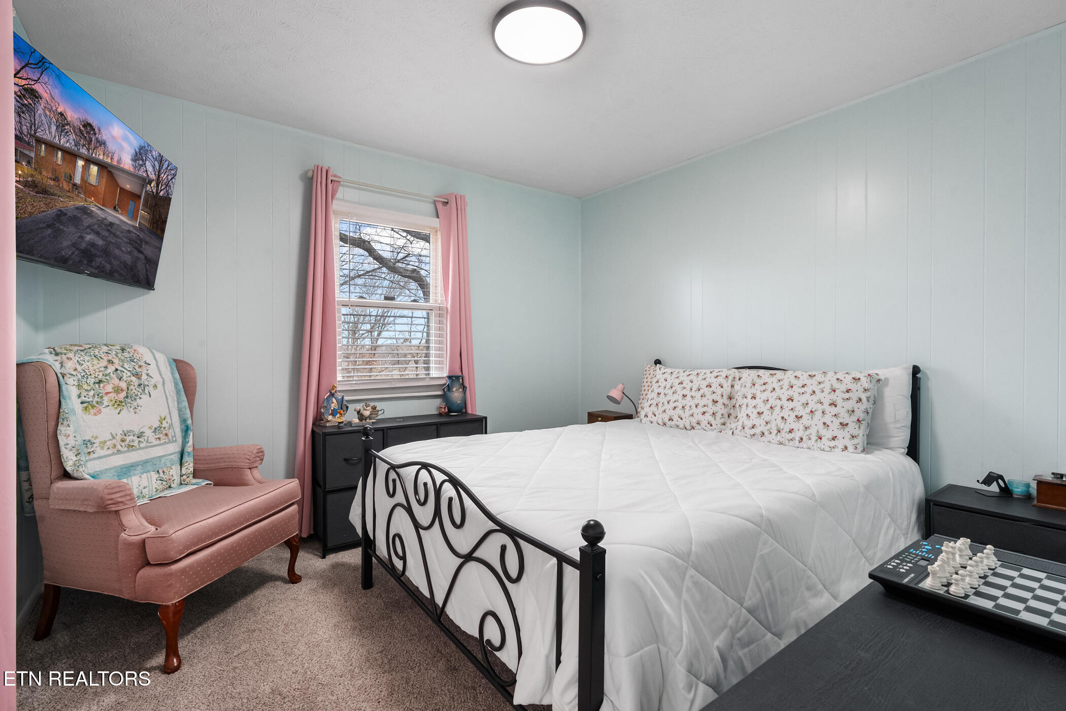 121 Rosemont Lane Harriman TN 37748