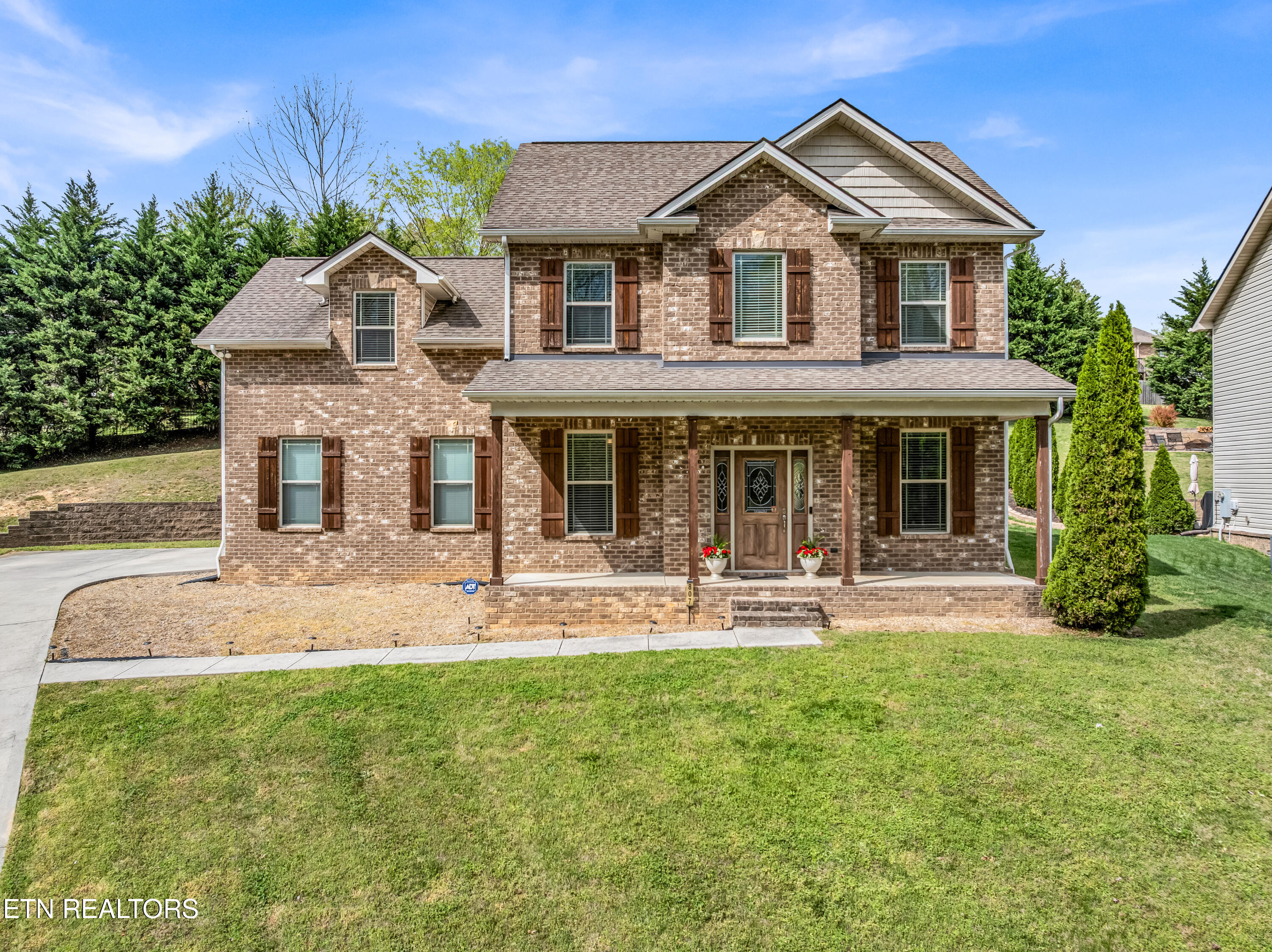 807 Galloping Lane Powell TN 37849
