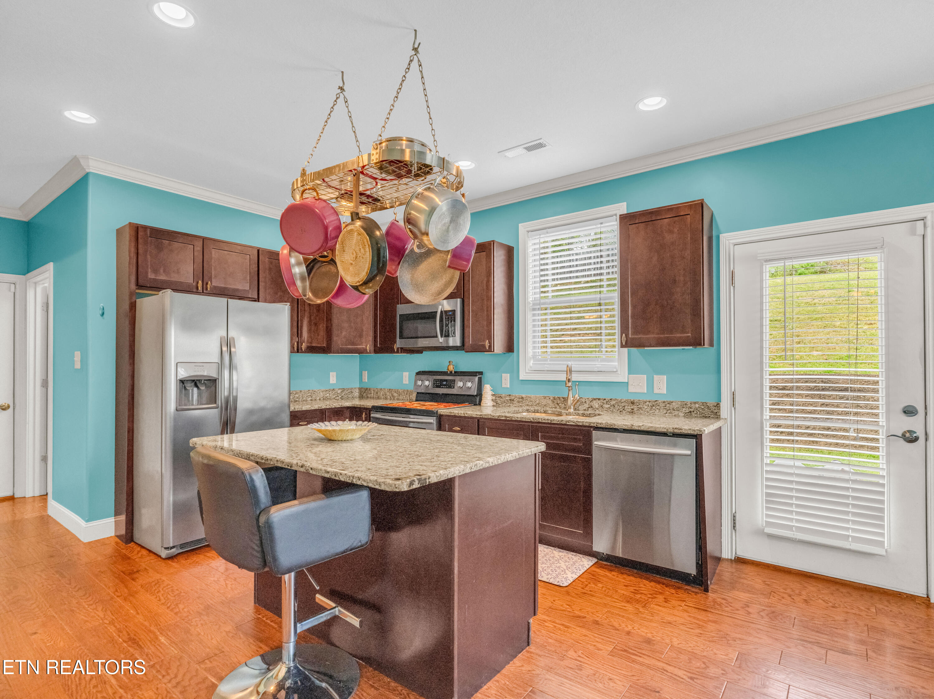 807 Galloping Lane Powell TN 37849