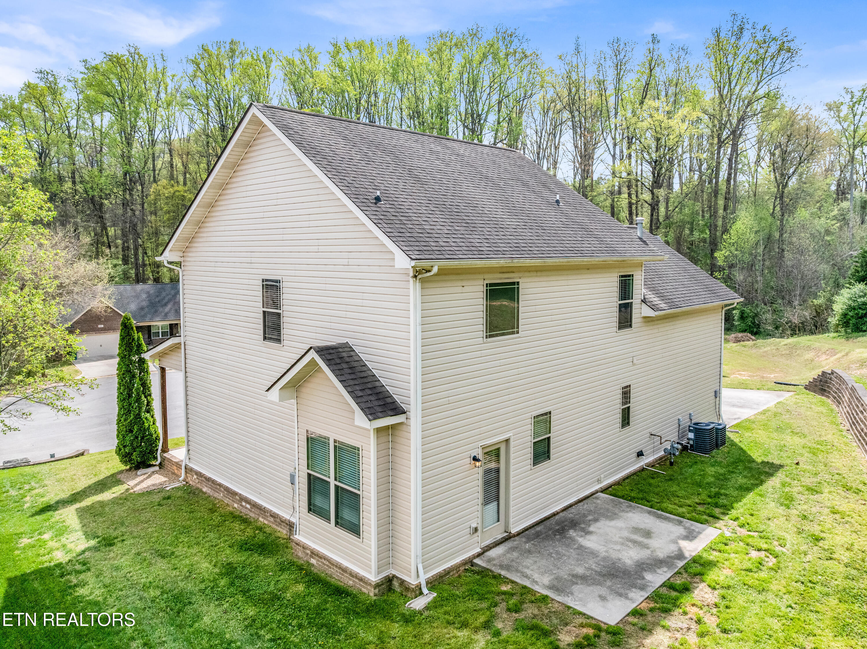 807 Galloping Lane Powell TN 37849
