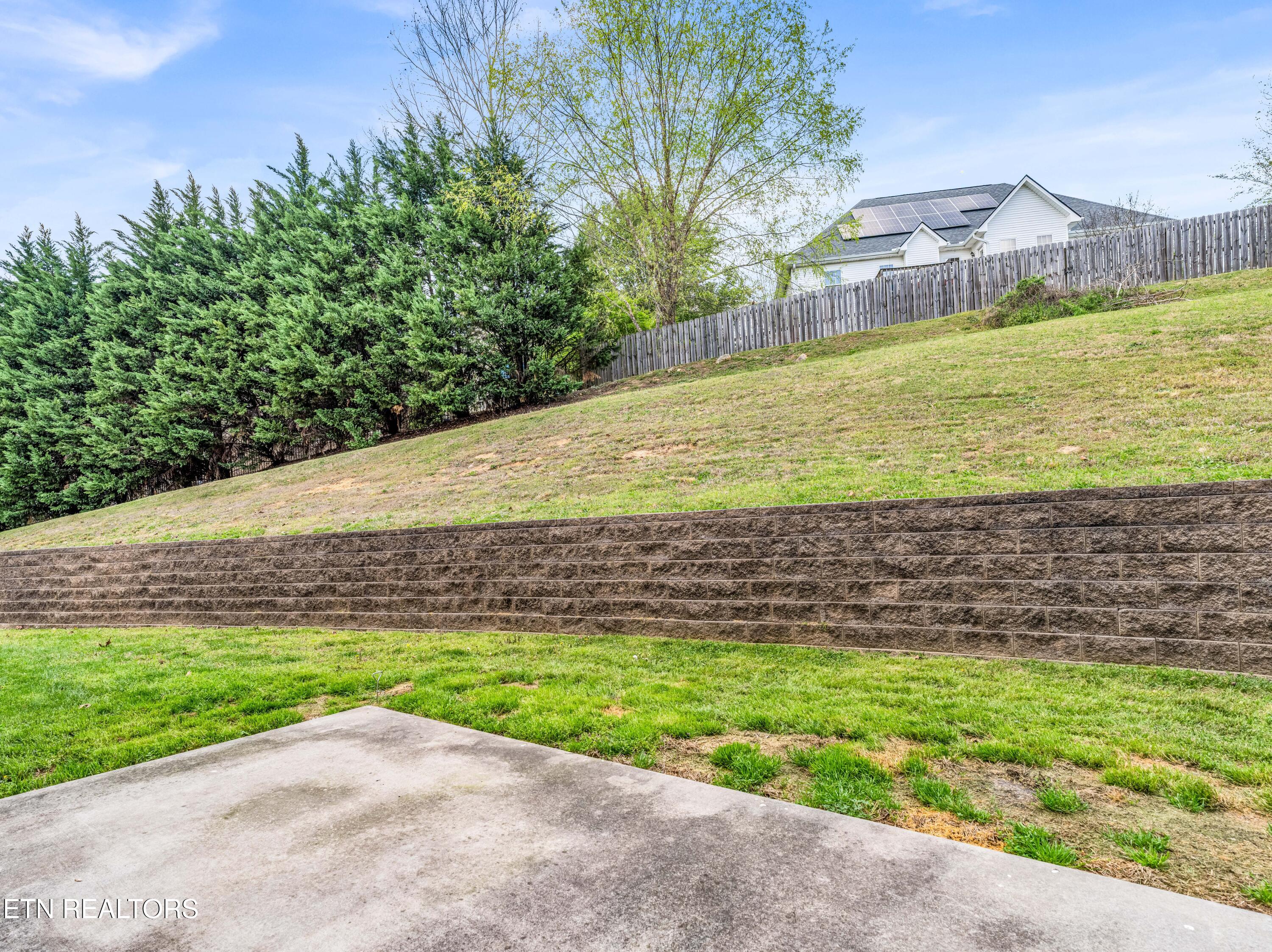 807 Galloping Lane Powell TN 37849