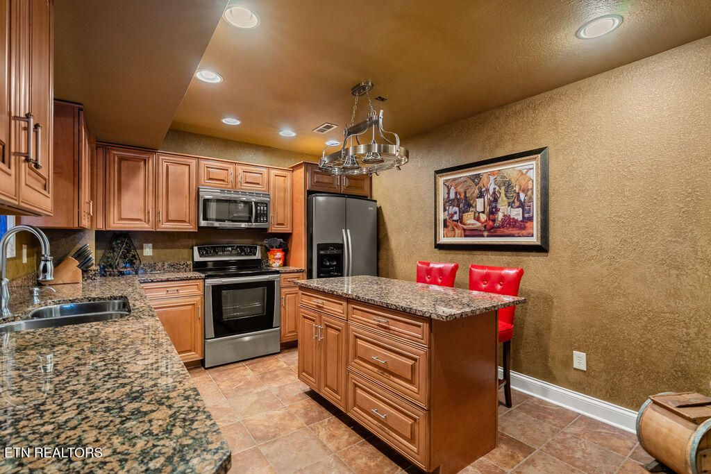 1150 Appaloosa Way Knoxville TN 37922