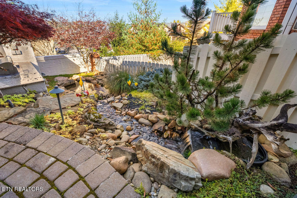 1150 Appaloosa Way Knoxville TN 37922