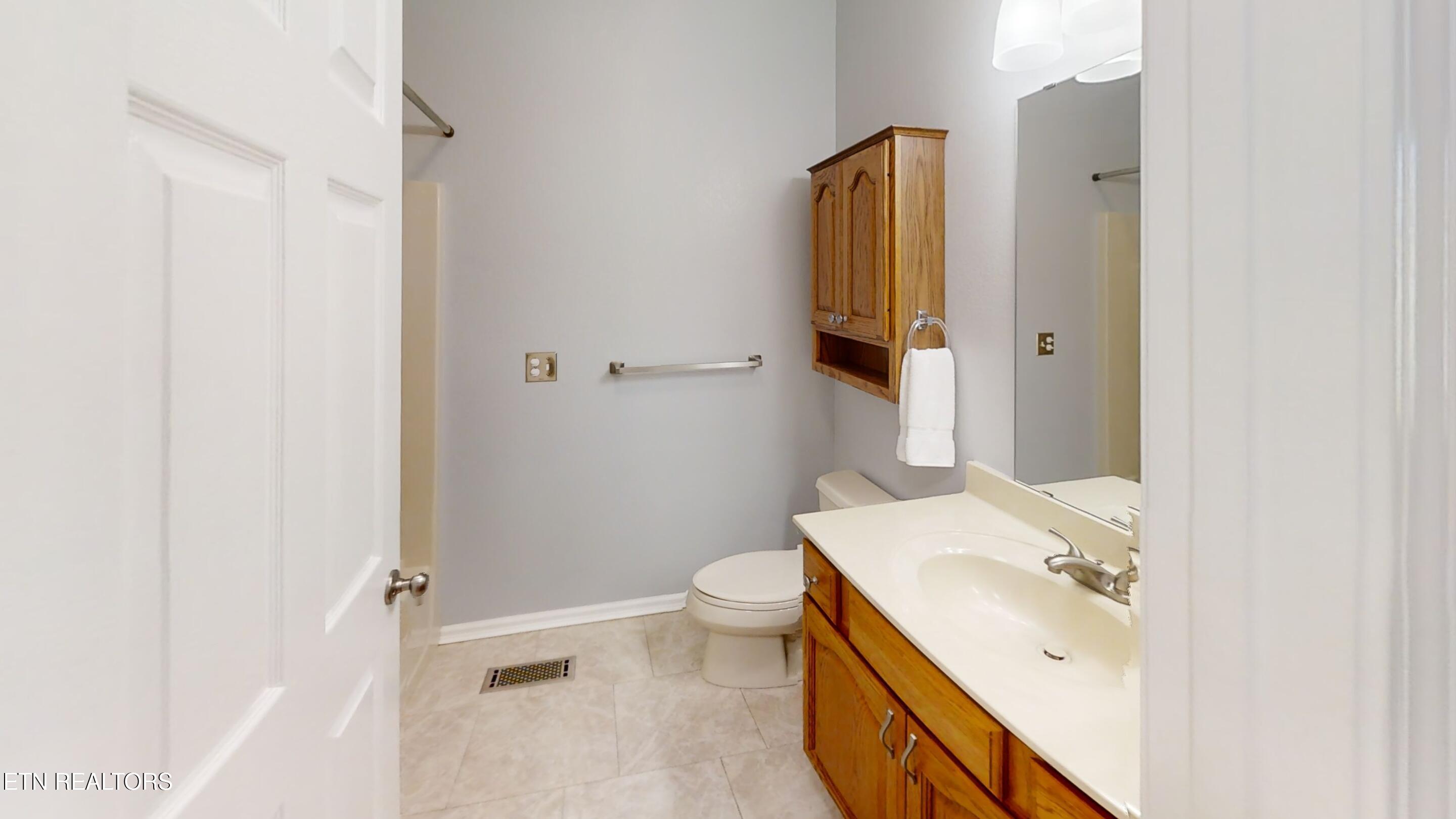172 Hawthorn Loop Crossville TN 38555