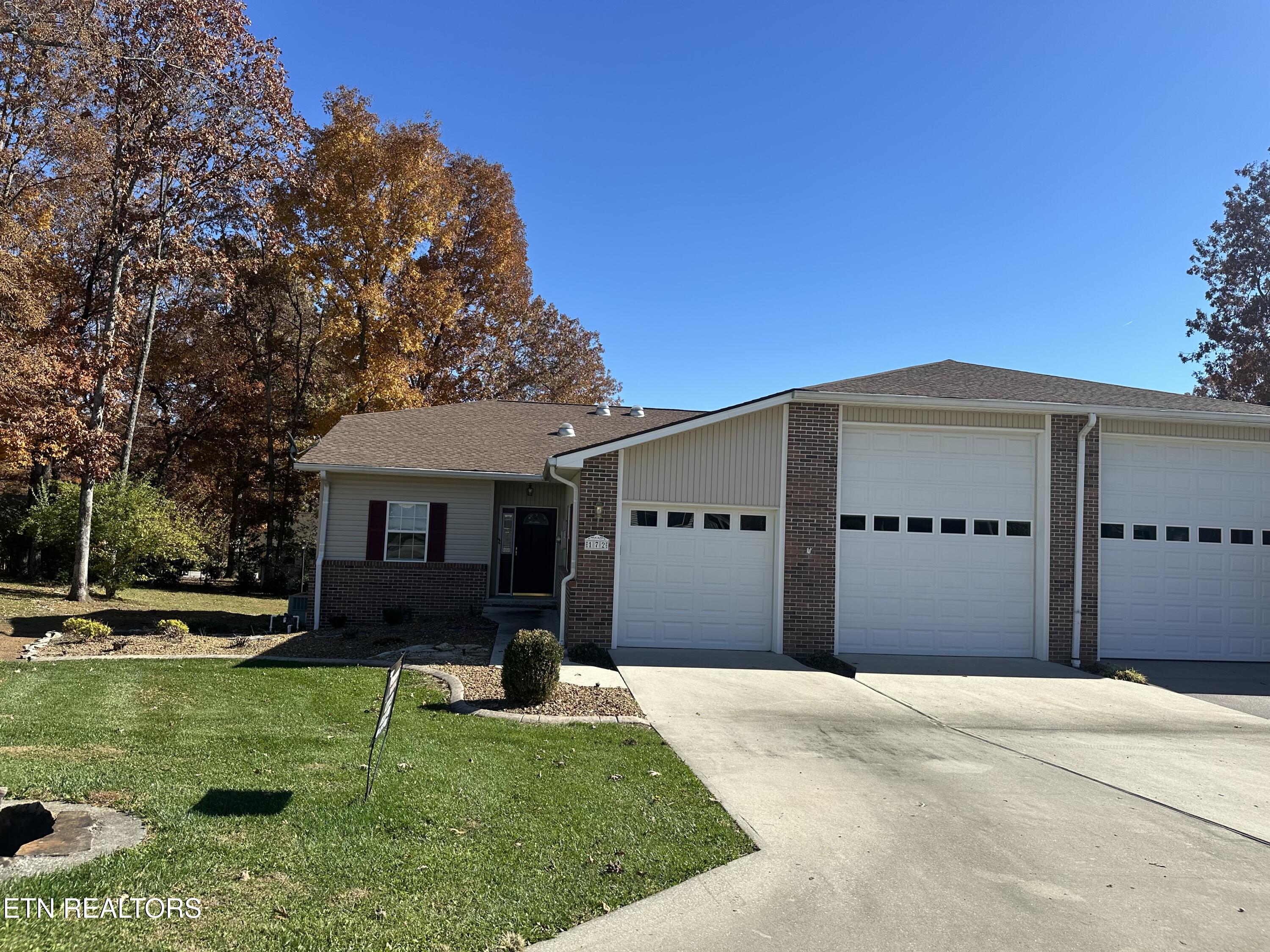 172 Hawthorn Loop Crossville TN 38555