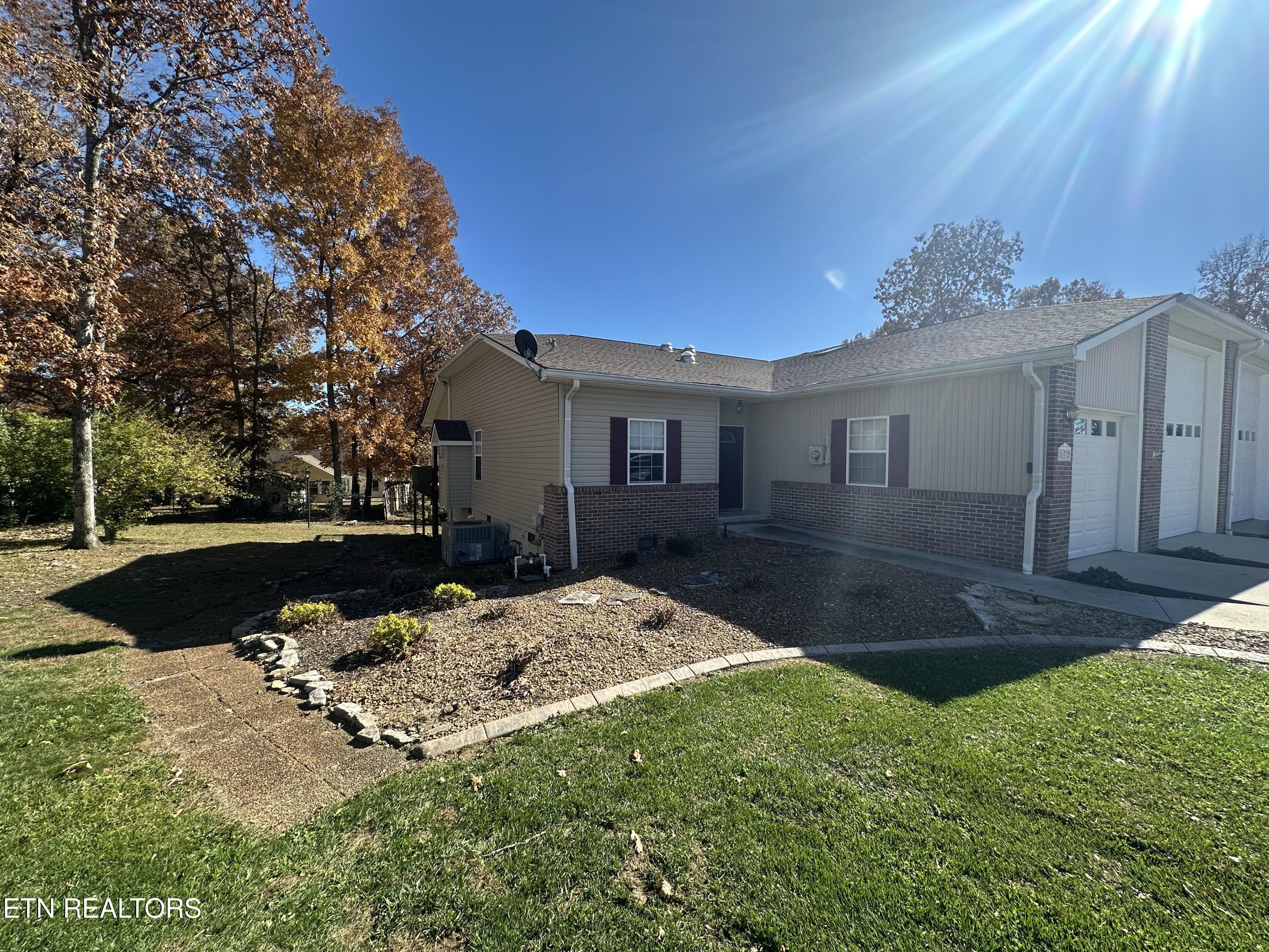 172 Hawthorn Loop Crossville TN 38555