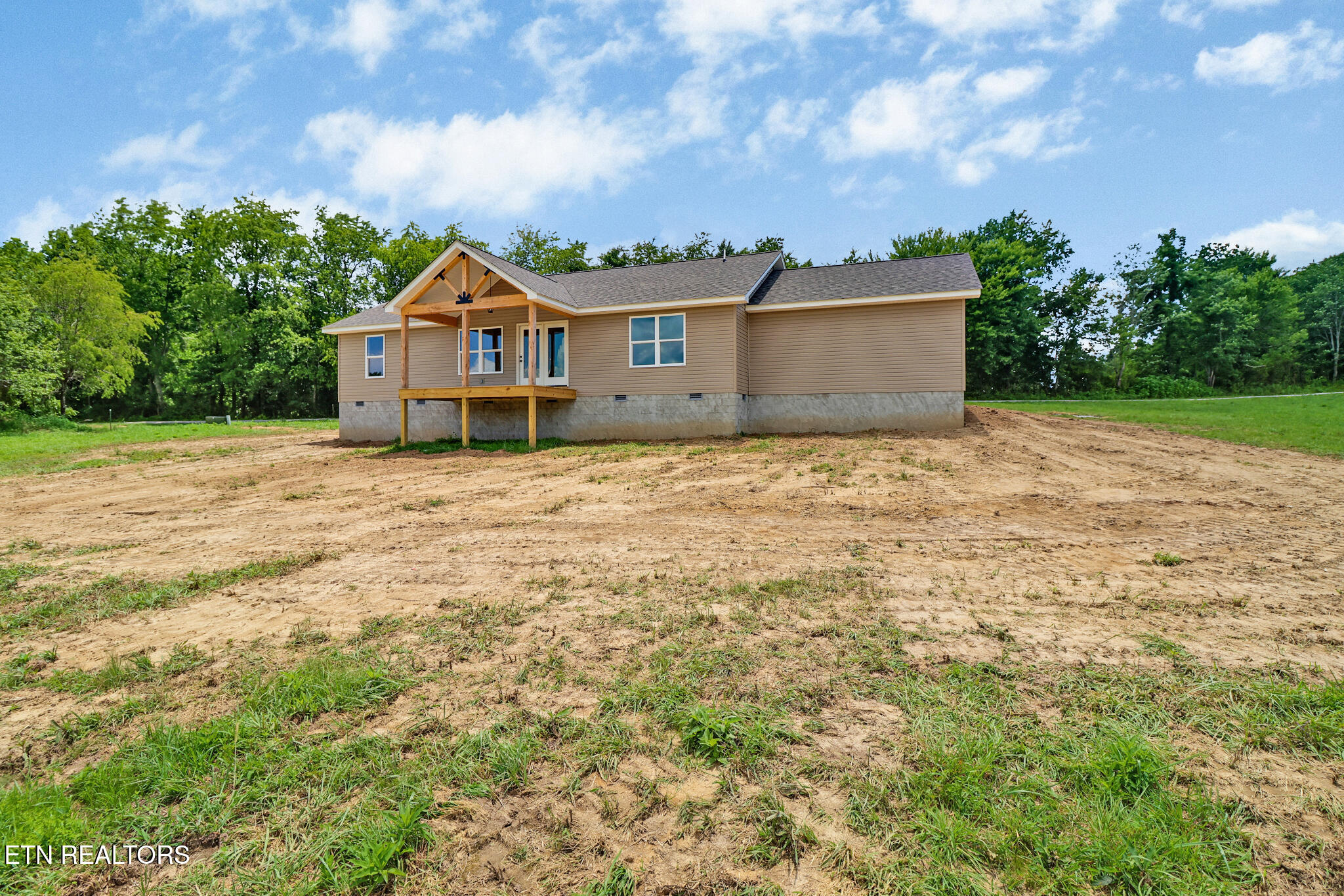 817 Hack Beaty Road Grimsley TN 38565