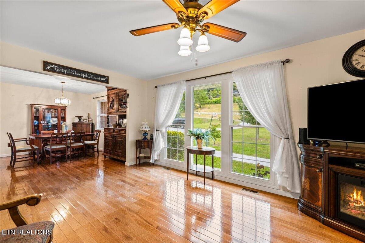 531 S Florence Avenue Jellico TN 37762