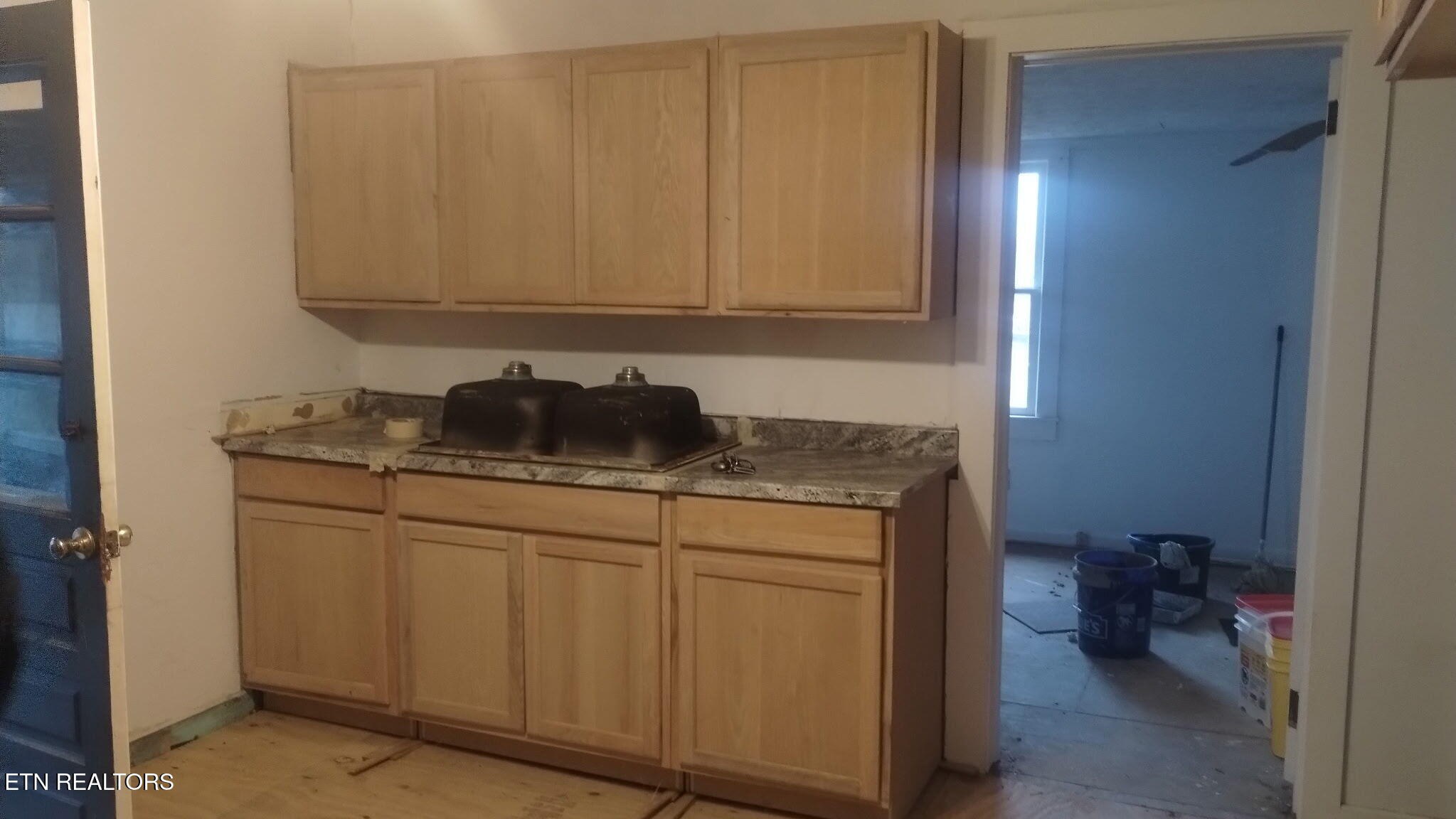 911 Loop Road Lafollette TN 37766