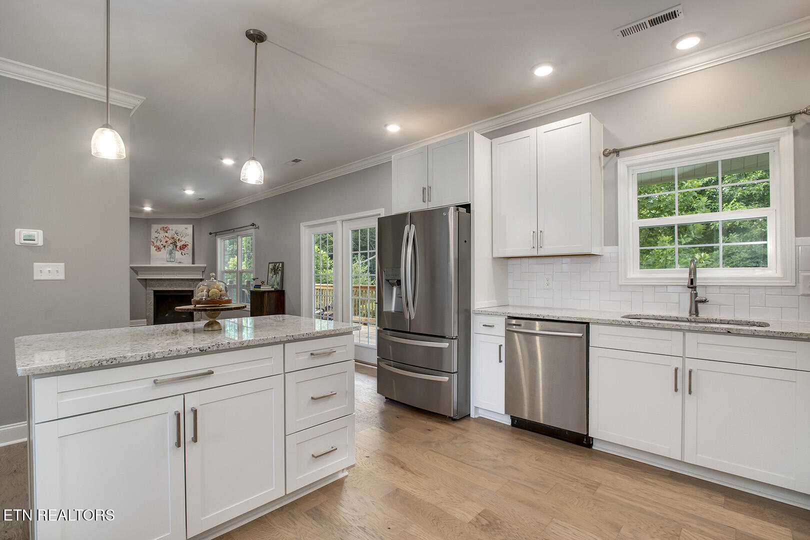 3229 Oakwood Hills Lane Knoxville TN 37931