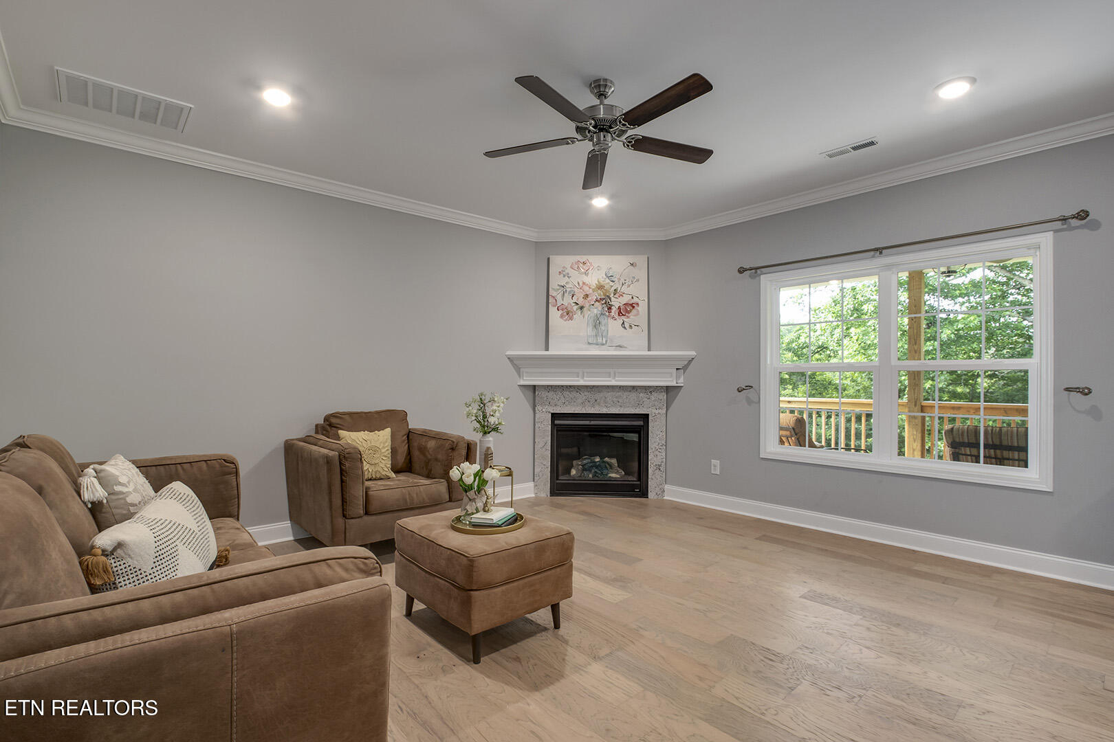 3229 Oakwood Hills Lane Knoxville TN 37931