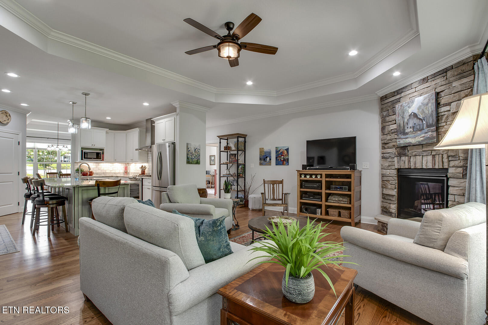 137 Oohleeno Way Loudon TN 37774