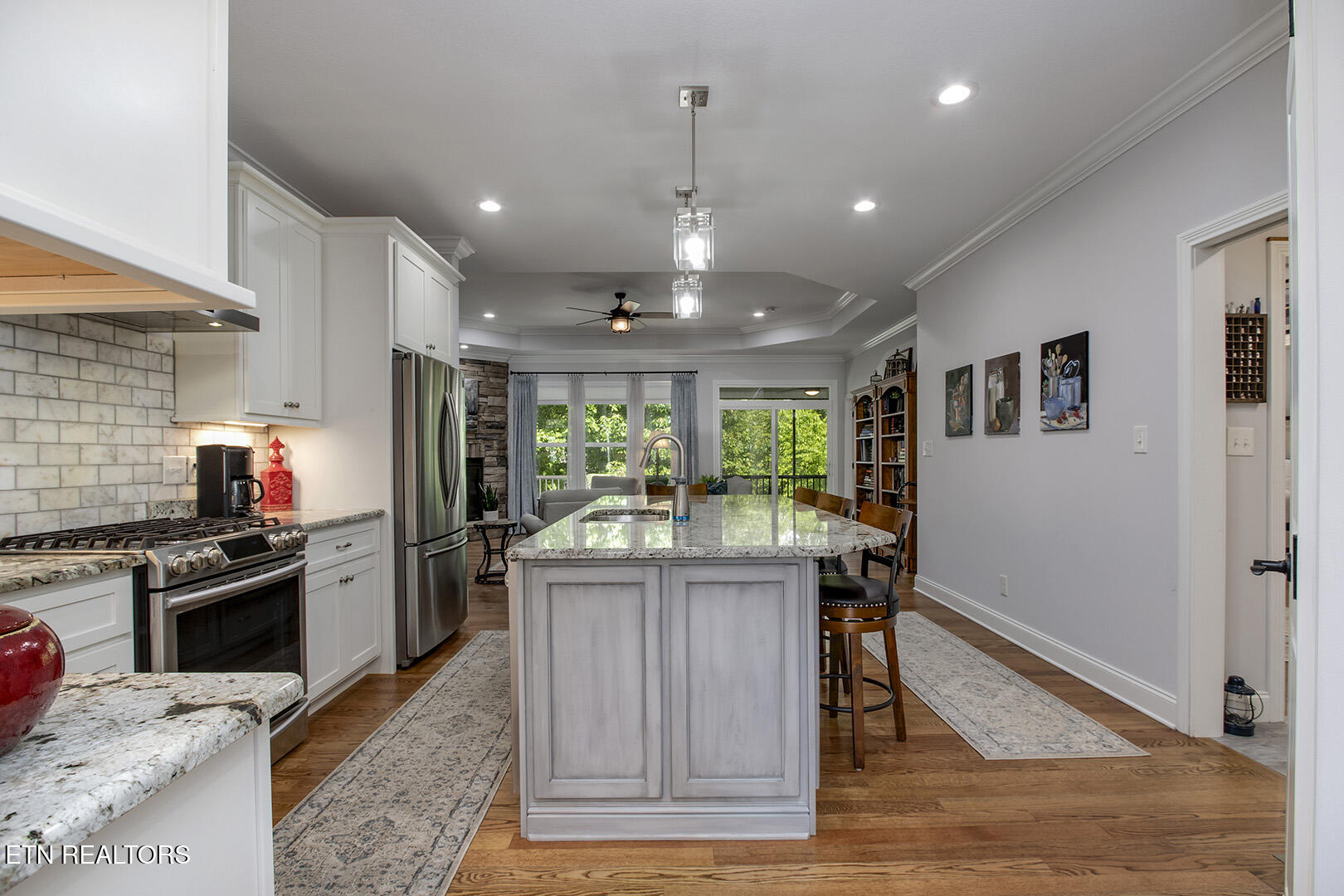 137 Oohleeno Way Loudon TN 37774