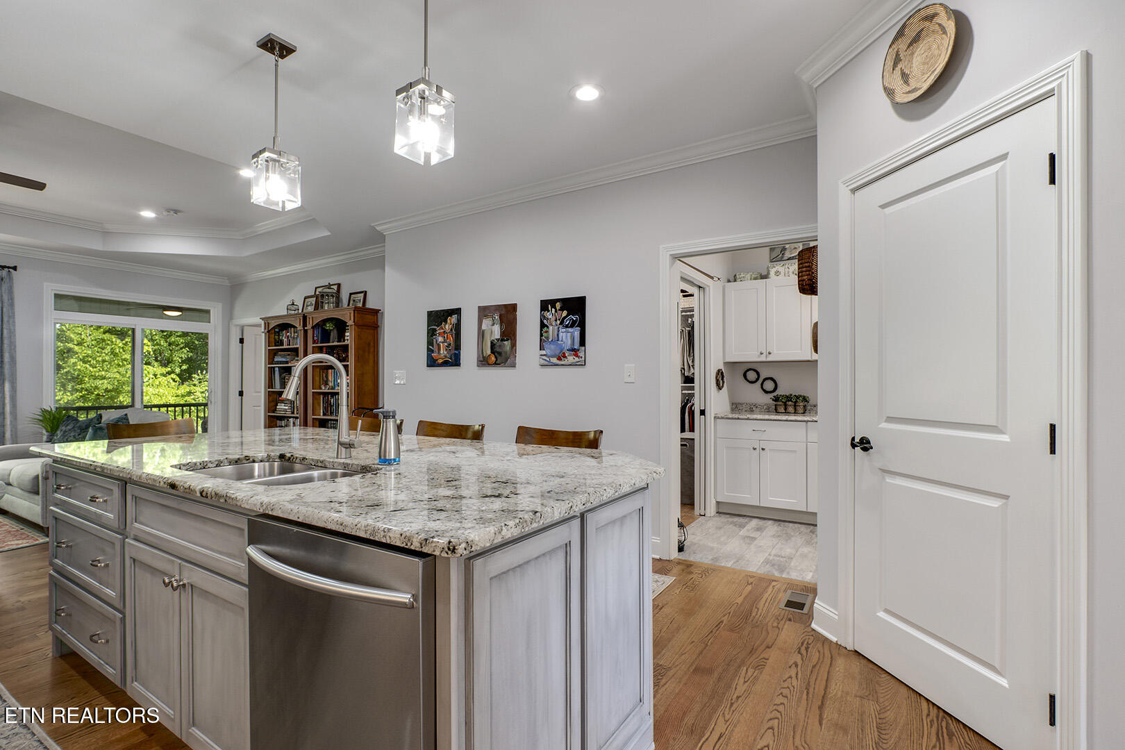 137 Oohleeno Way Loudon TN 37774