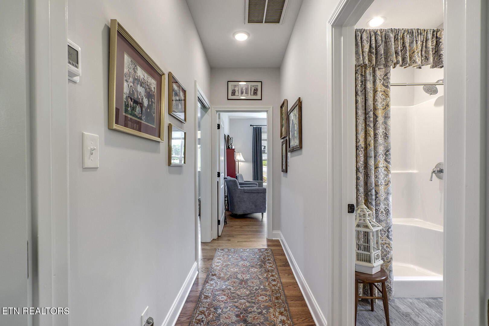 137 Oohleeno Way Loudon TN 37774
