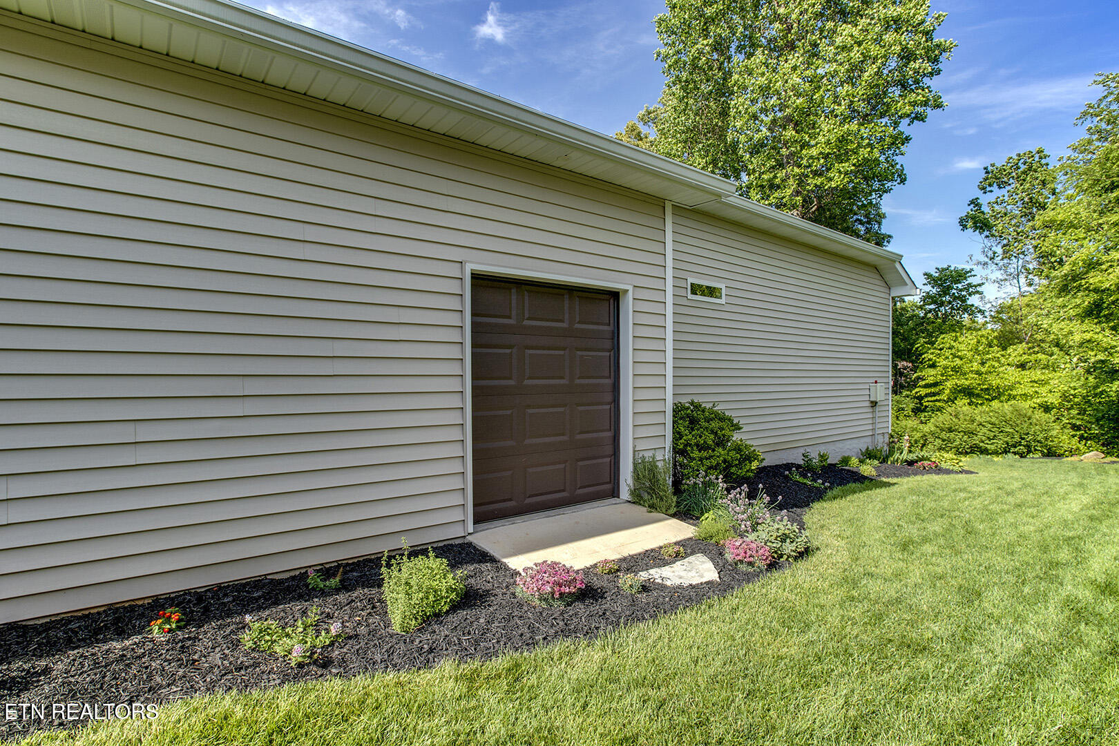 137 Oohleeno Way Loudon TN 37774