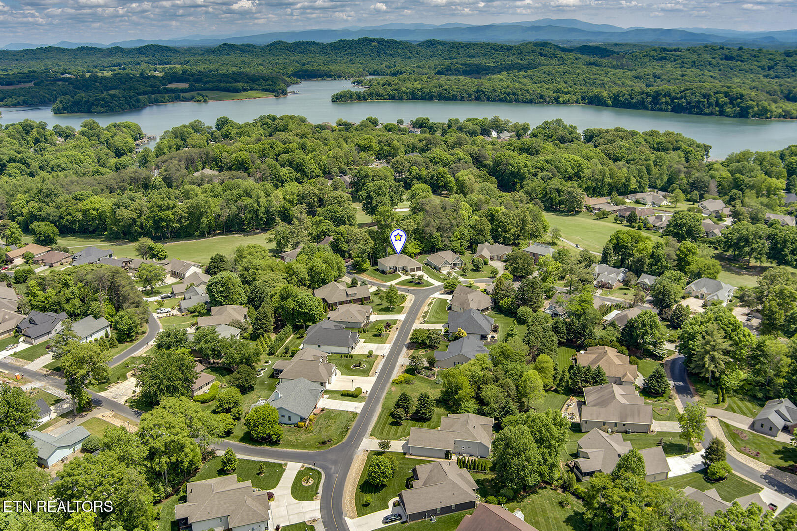 137 Oohleeno Way Loudon TN 37774