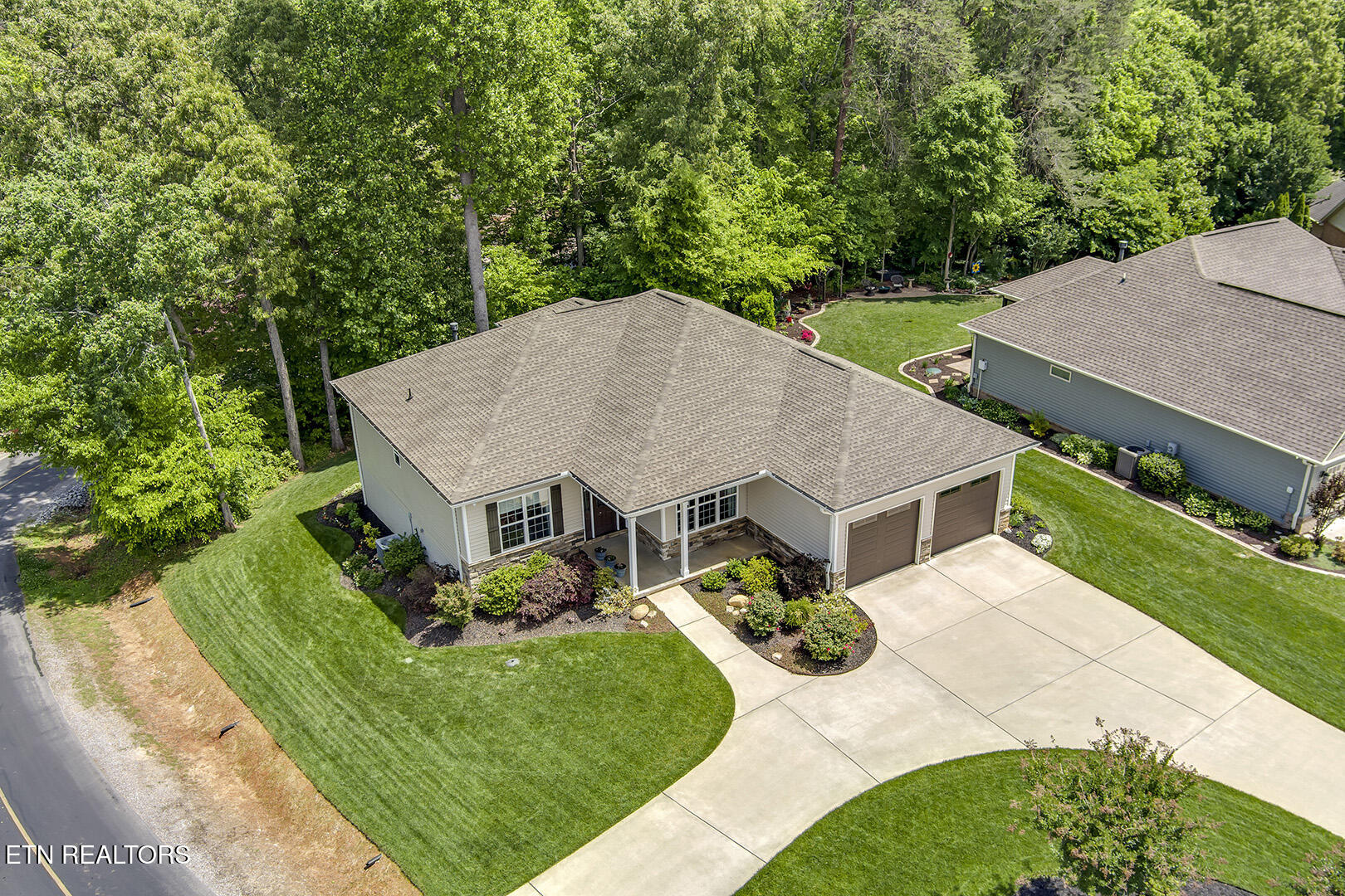 137 Oohleeno Way Loudon TN 37774