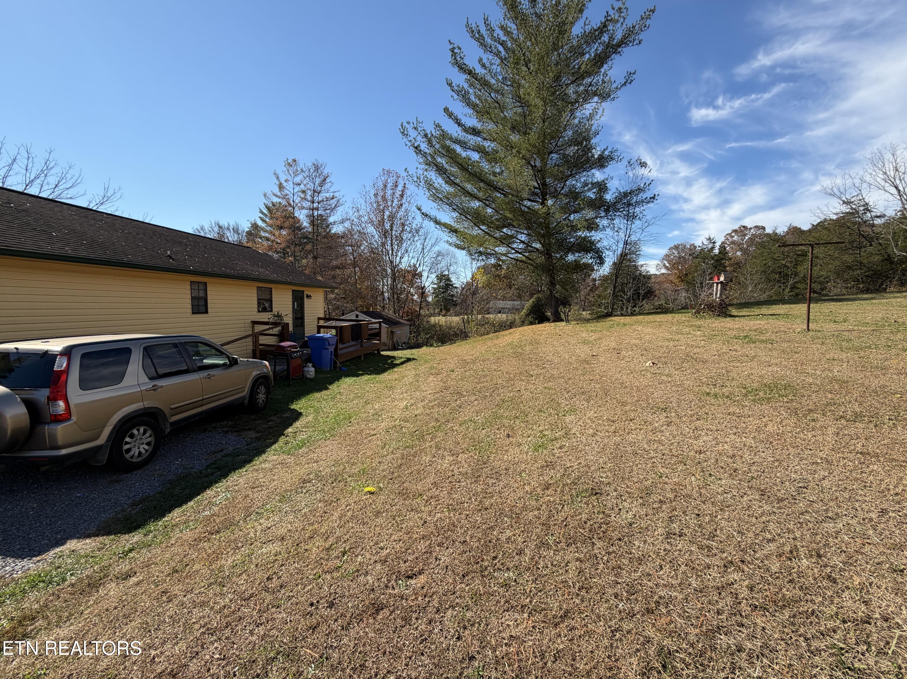 517 Bull Run Road Luttrell TN 37779