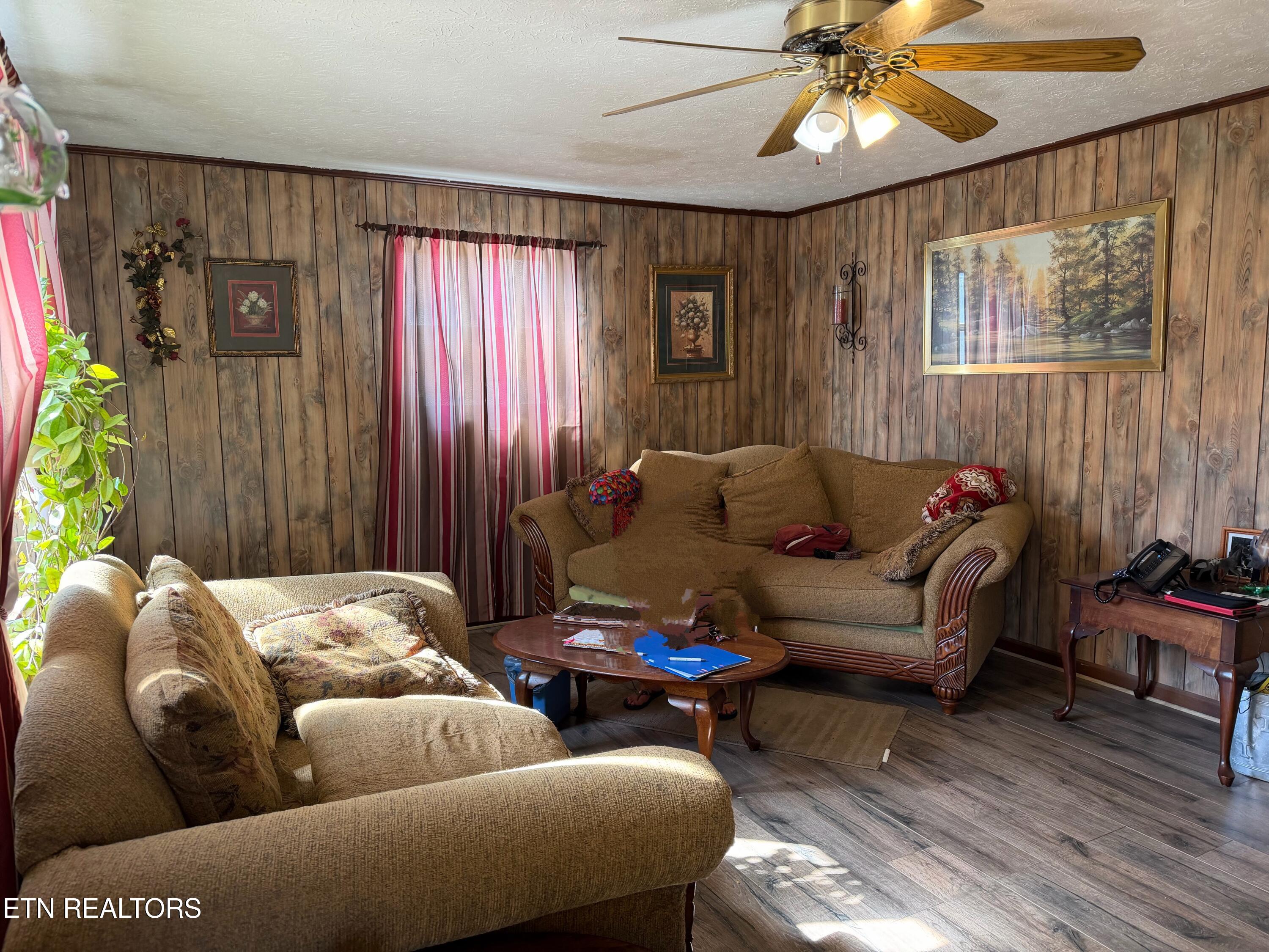 517 Bull Run Road Luttrell TN 37779