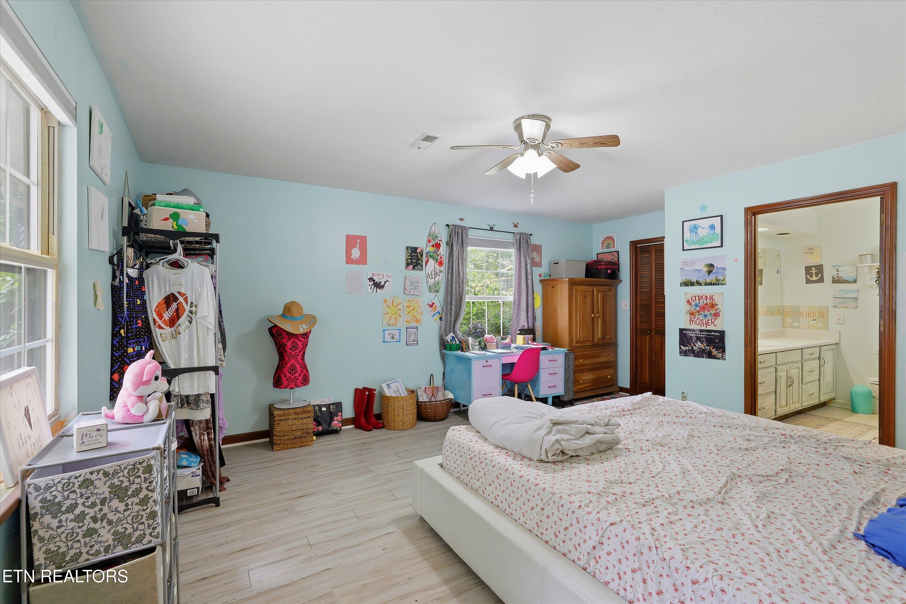 7941 Castlecomb Road Powell TN 37849