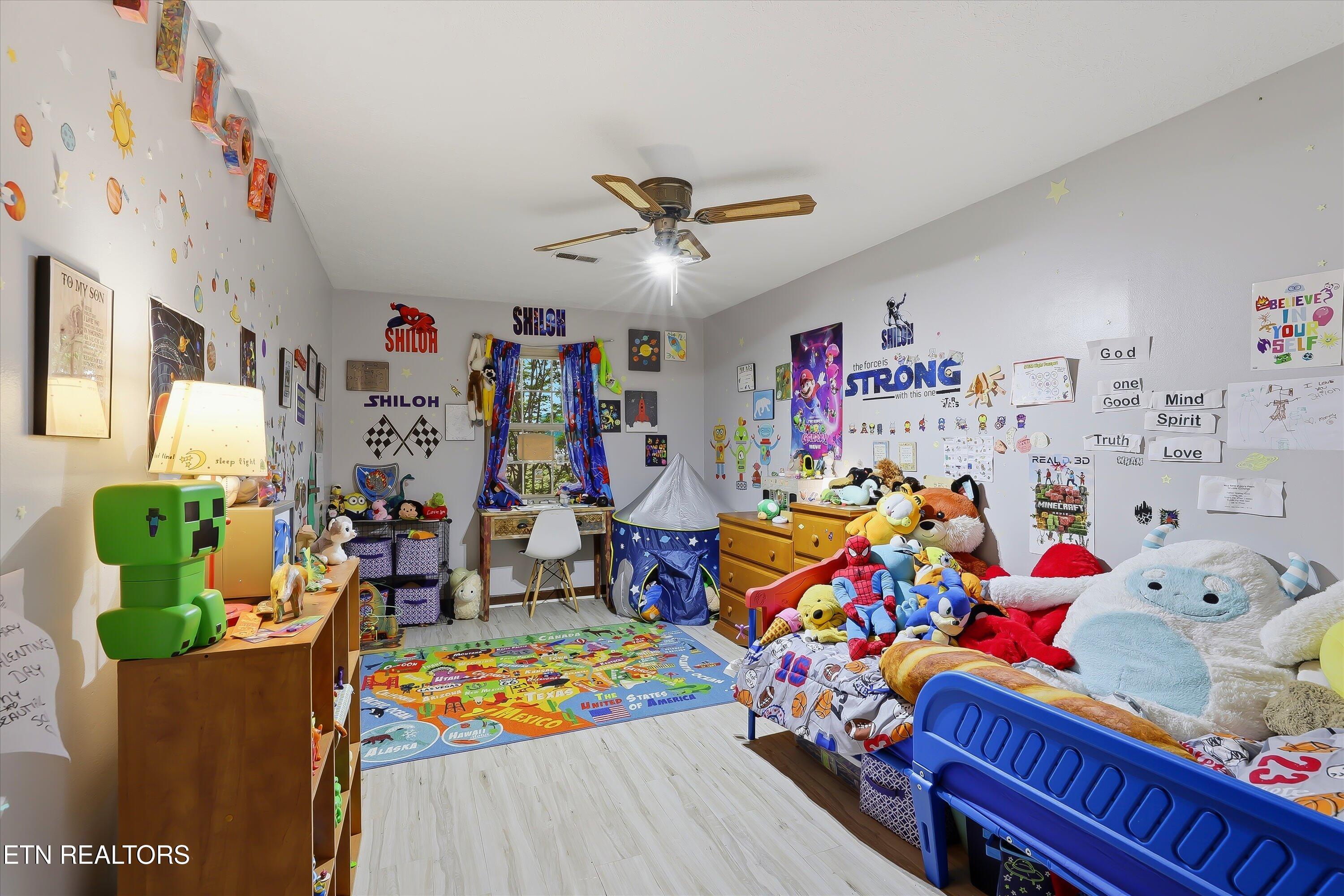 7941 Castlecomb Road Powell TN 37849