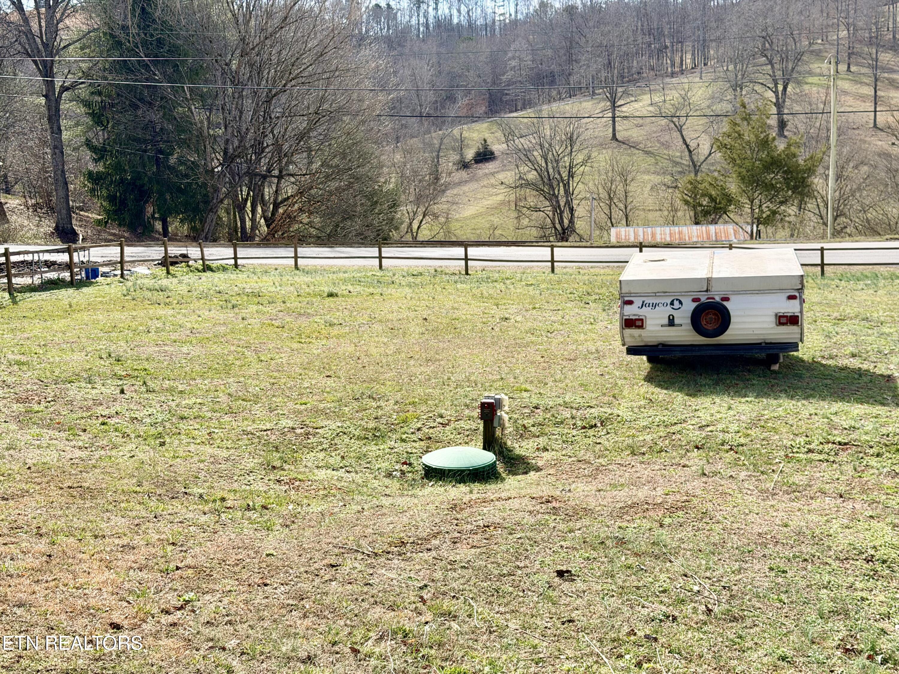 2218 Clouds Road New Tazewell TN 37825