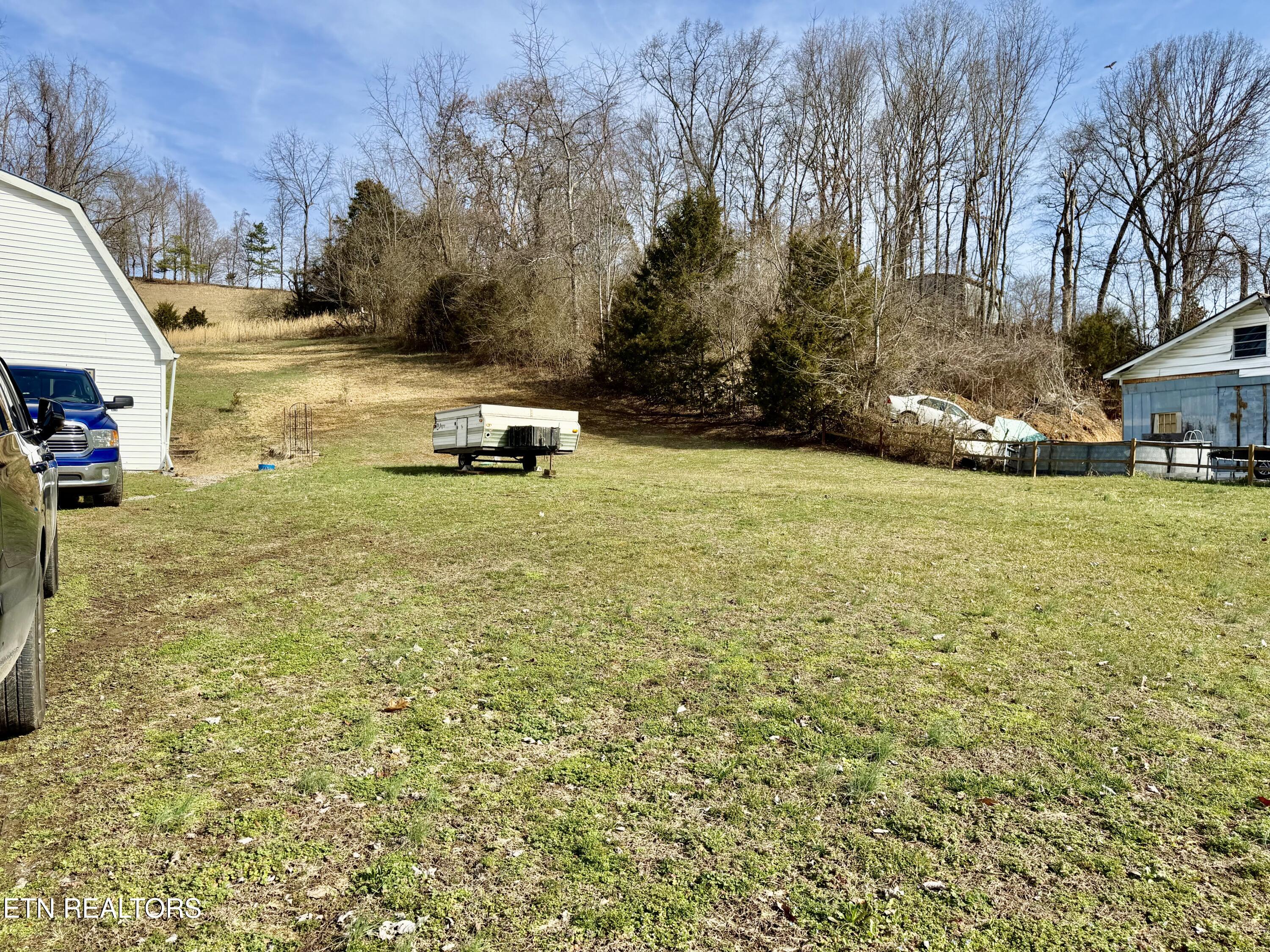 2218 Clouds Road New Tazewell TN 37825