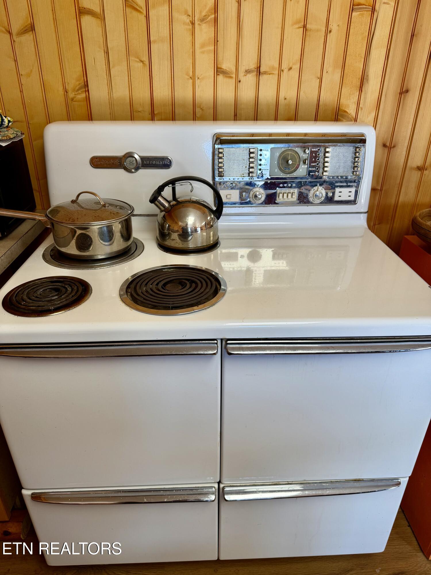 2218 Clouds Road New Tazewell TN 37825
