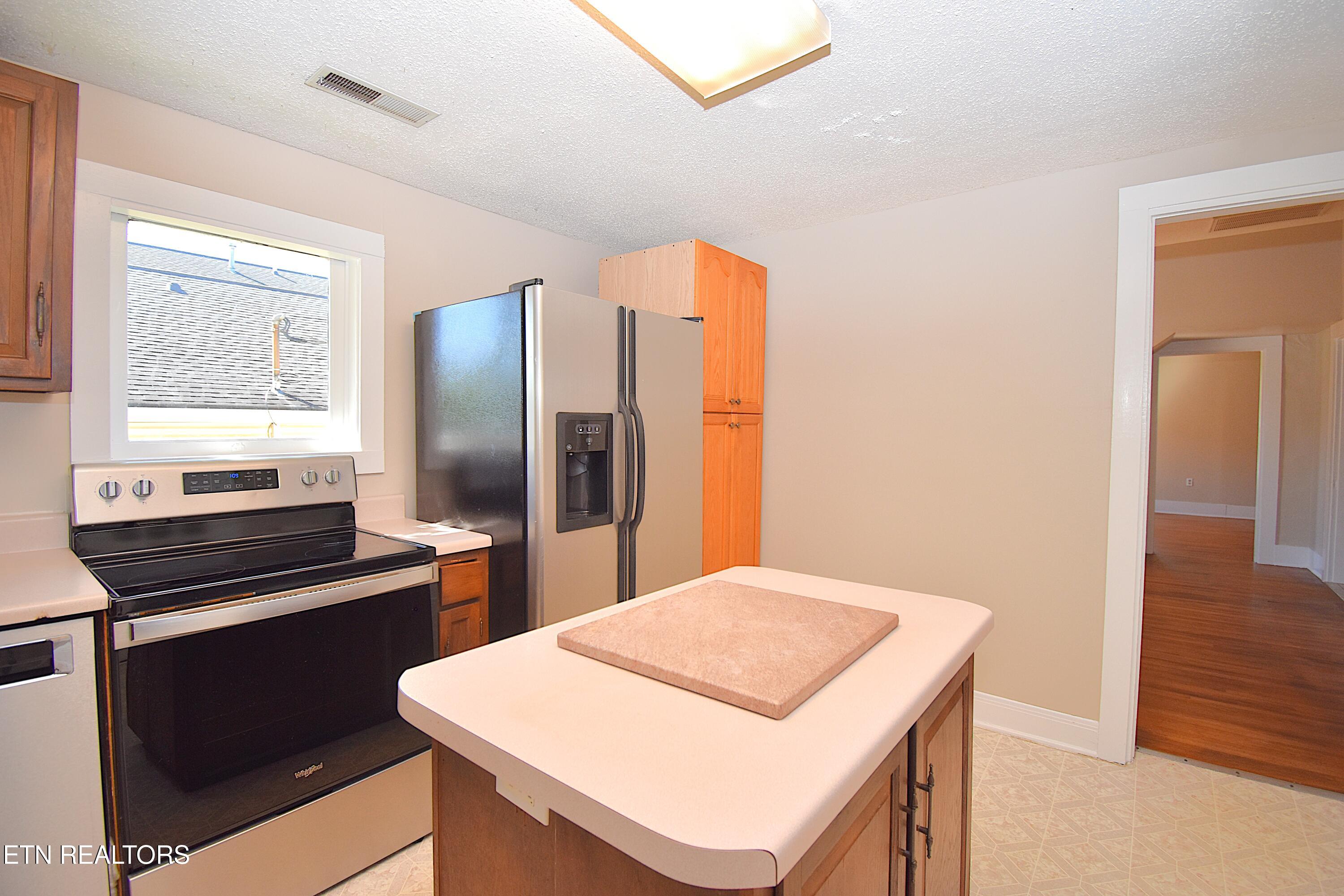 222 Lynnwood Drive Knoxville TN 37918