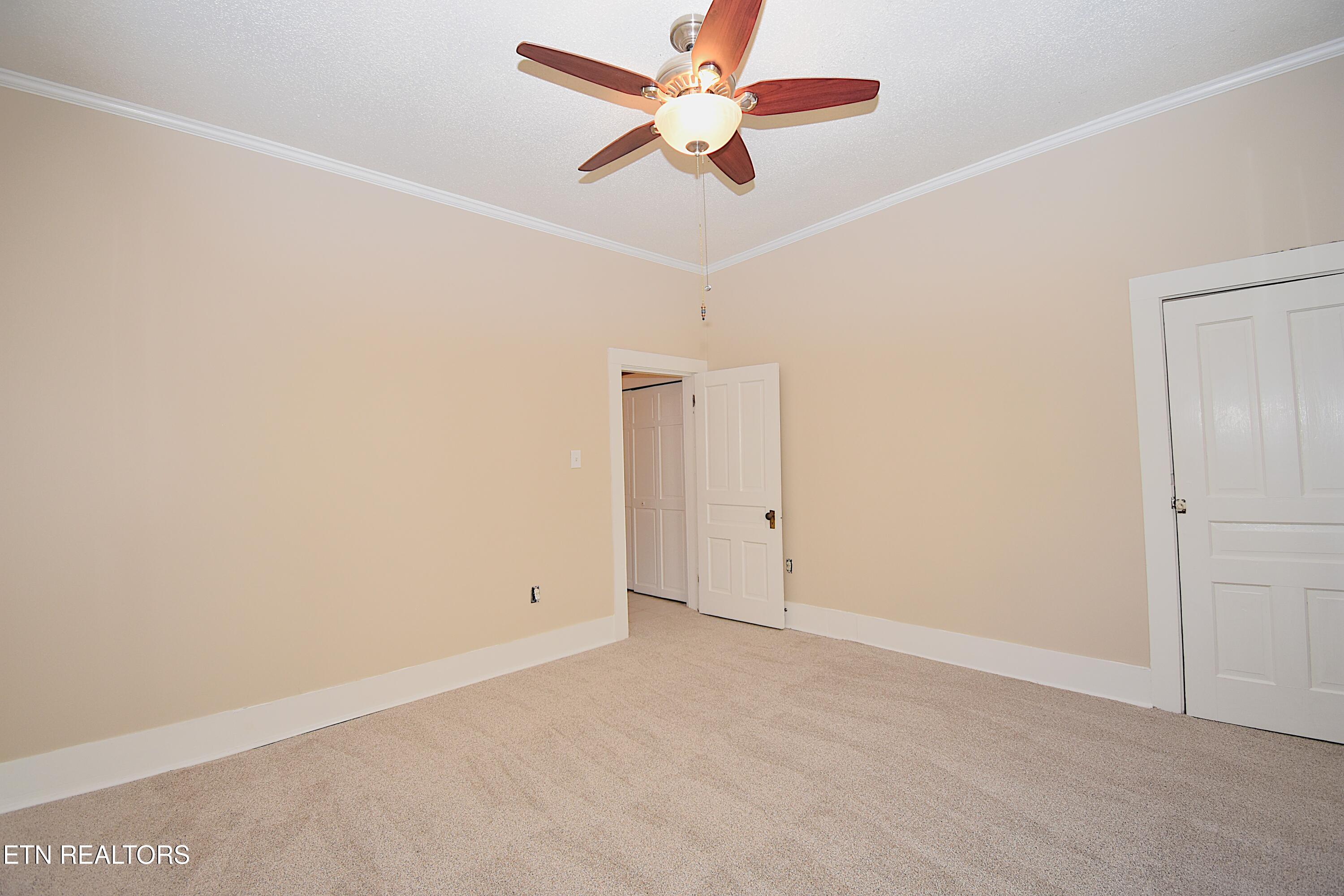 222 Lynnwood Drive Knoxville TN 37918