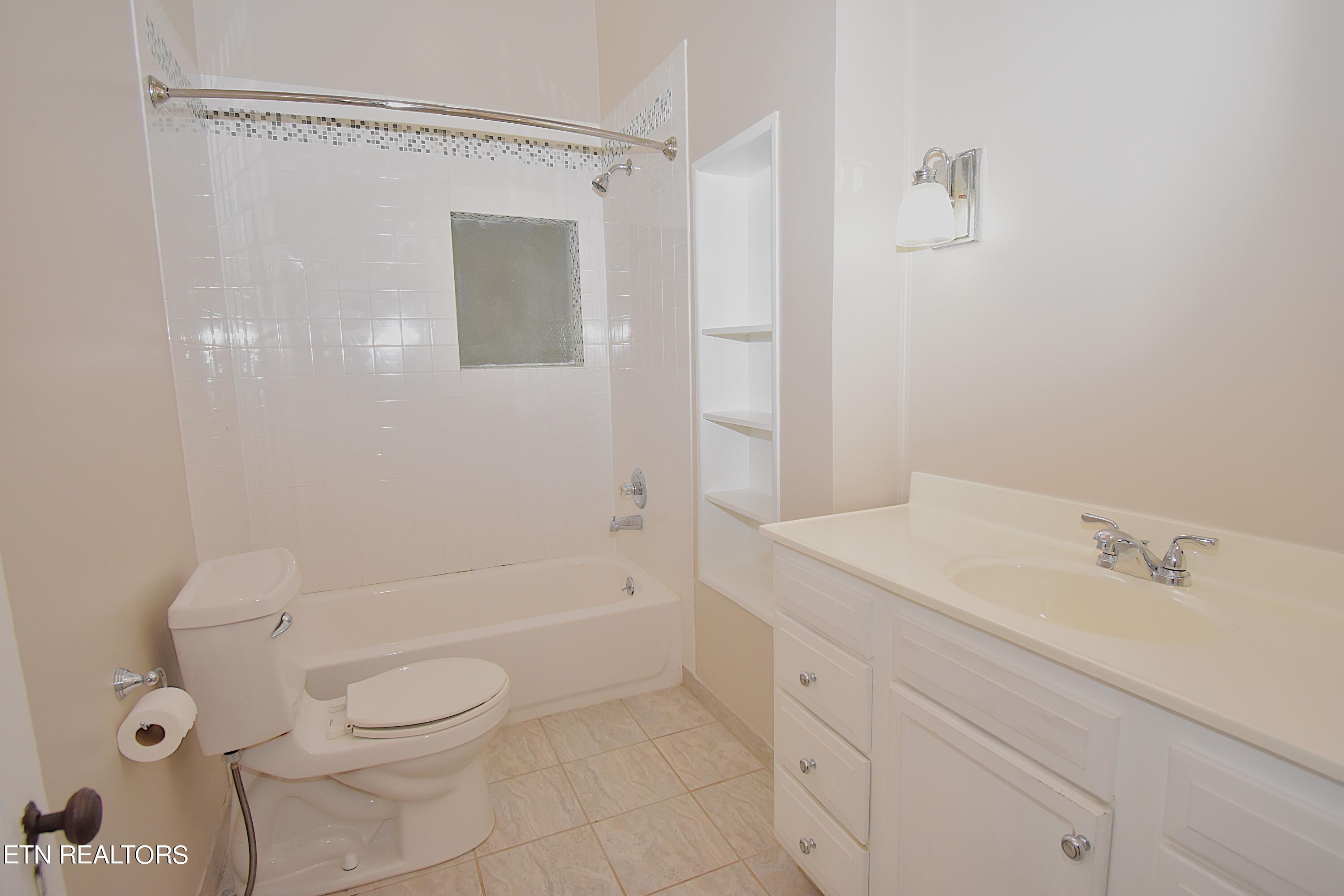 222 Lynnwood Drive Knoxville TN 37918